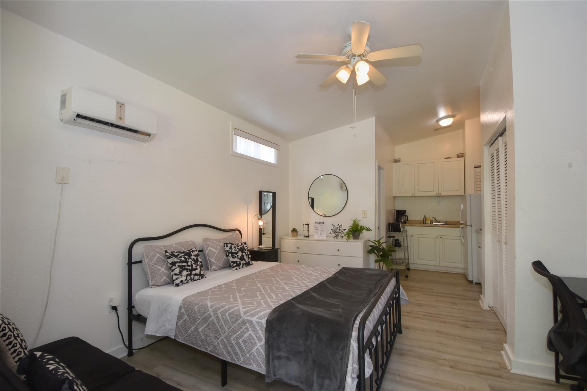 1050 NE 82nd St Miami, FL 33138