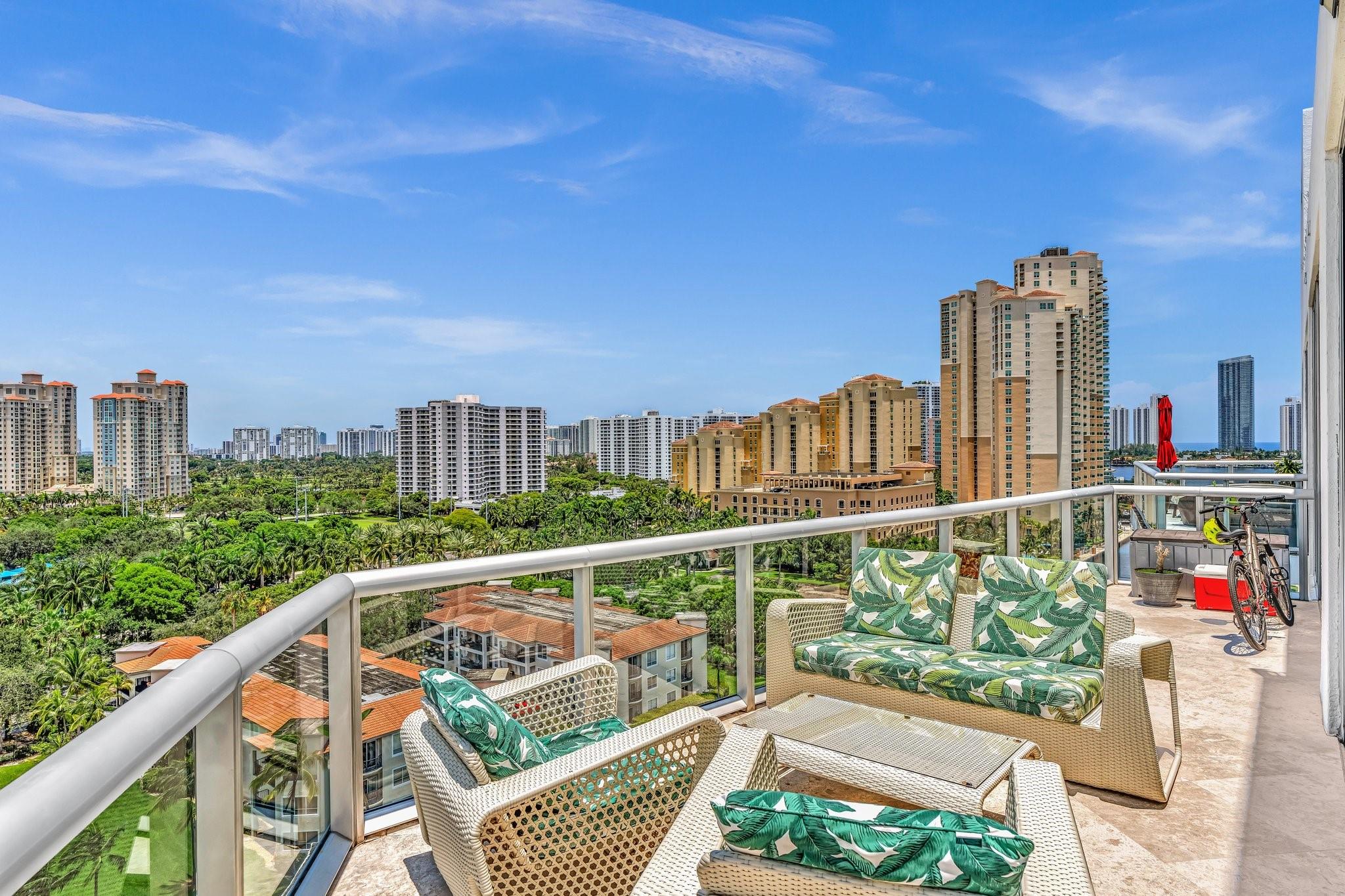 image The Atrium At Aventura Co24