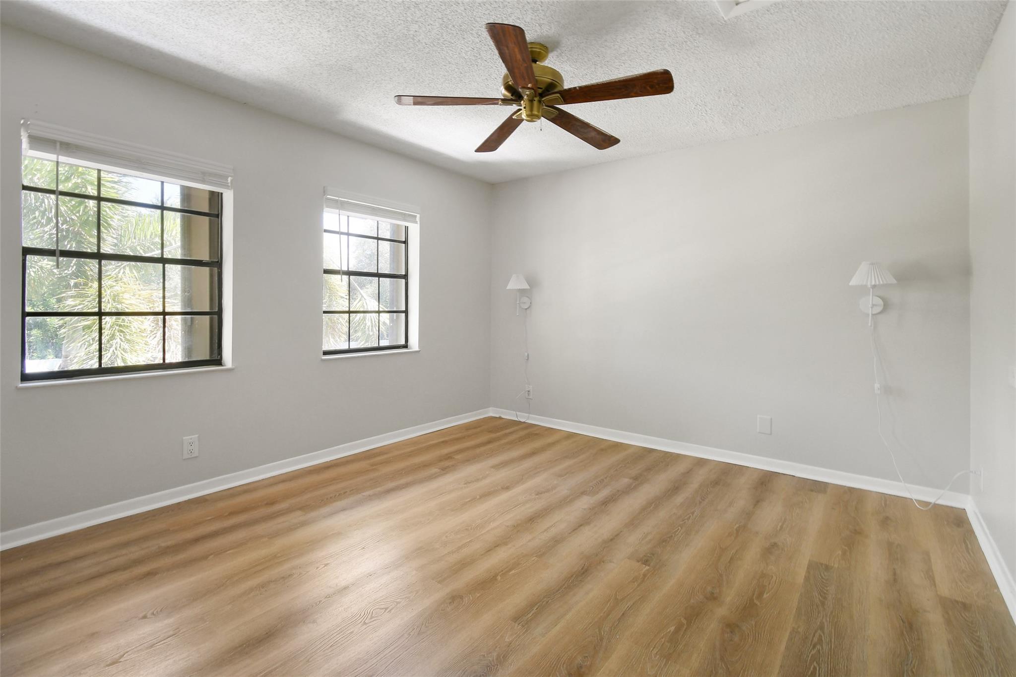 410 N Cypress Dr #11 Tequesta, FL 33469