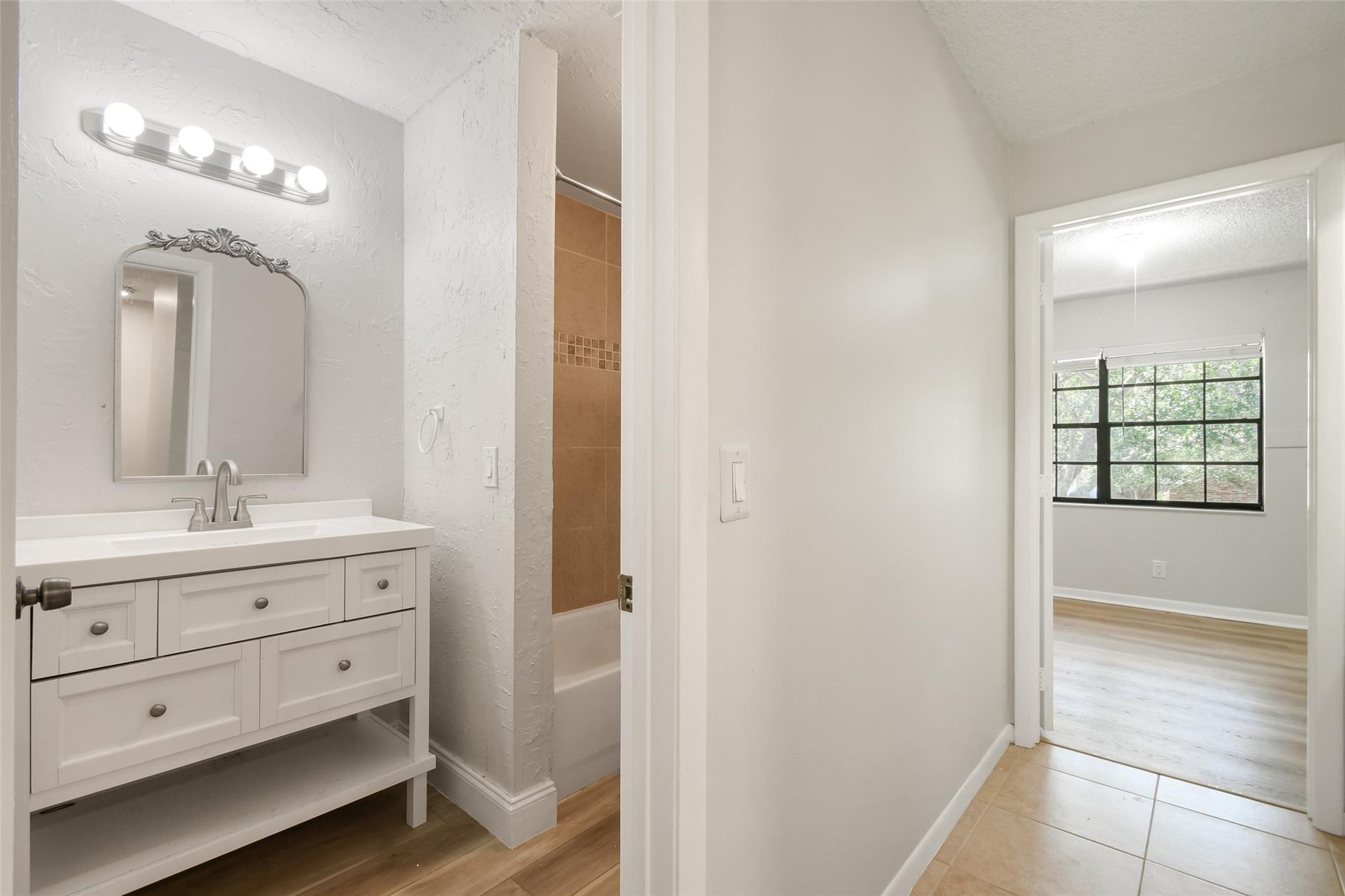 410 N Cypress Dr #11 Tequesta, FL 33469