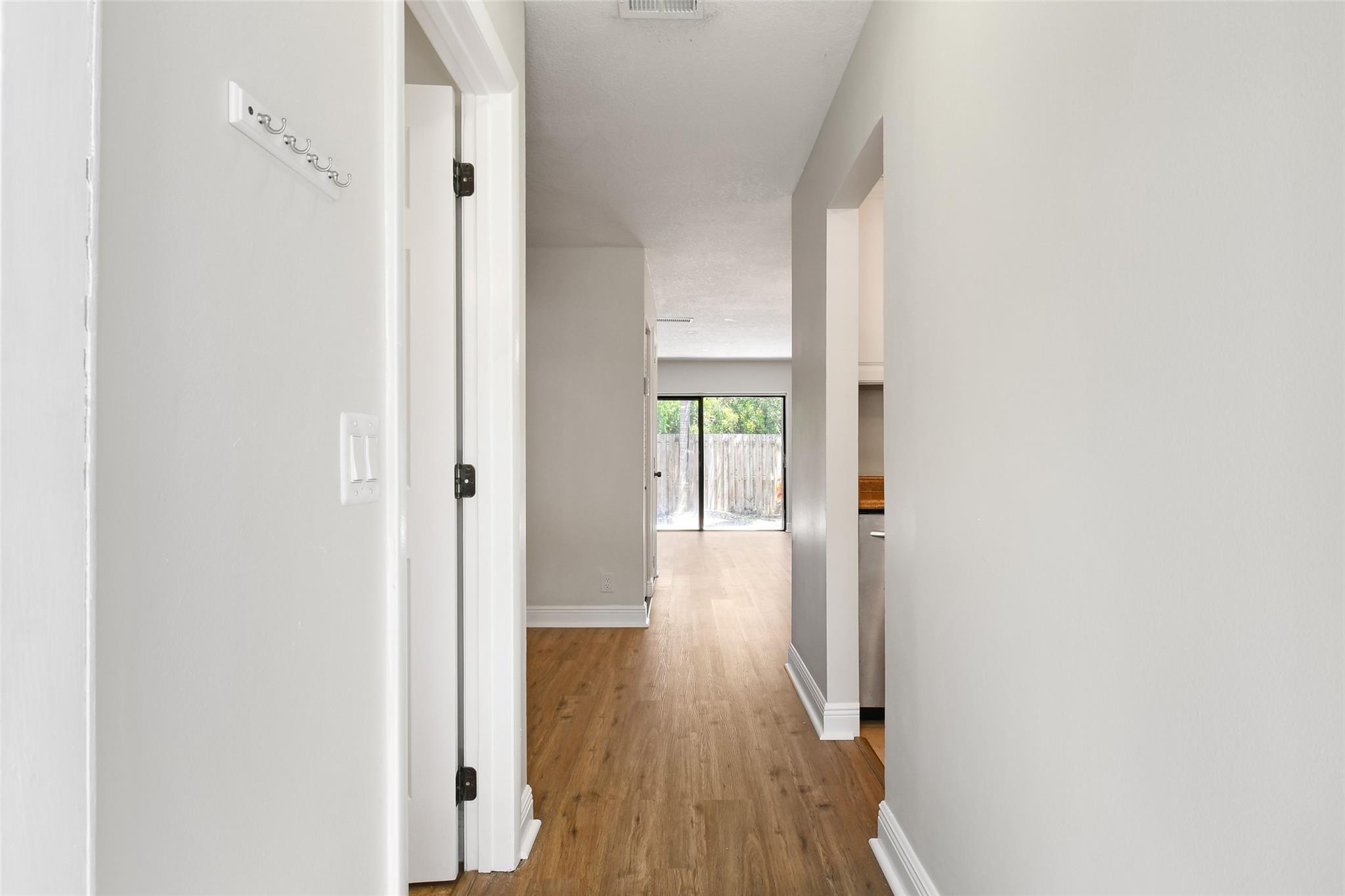 410 N Cypress Dr #11 Tequesta, FL 33469