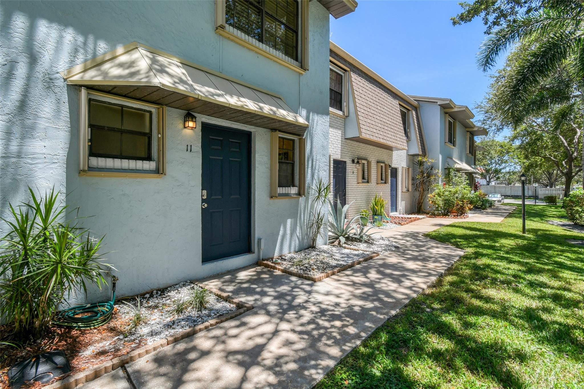 410 N Cypress Dr #11 Tequesta, FL 33469