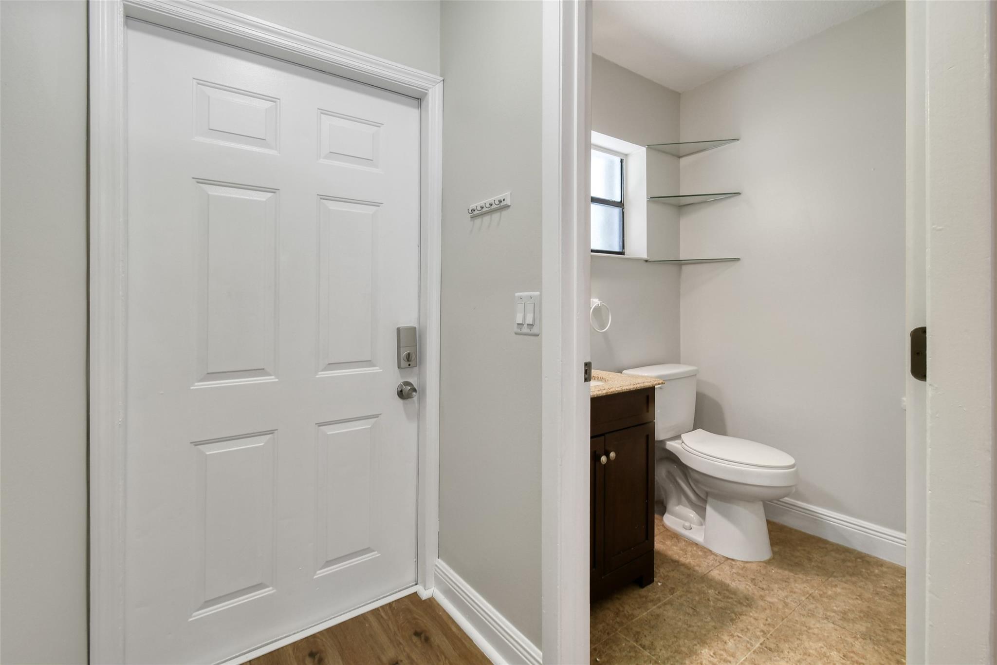 410 N Cypress Dr #11 Tequesta, FL 33469