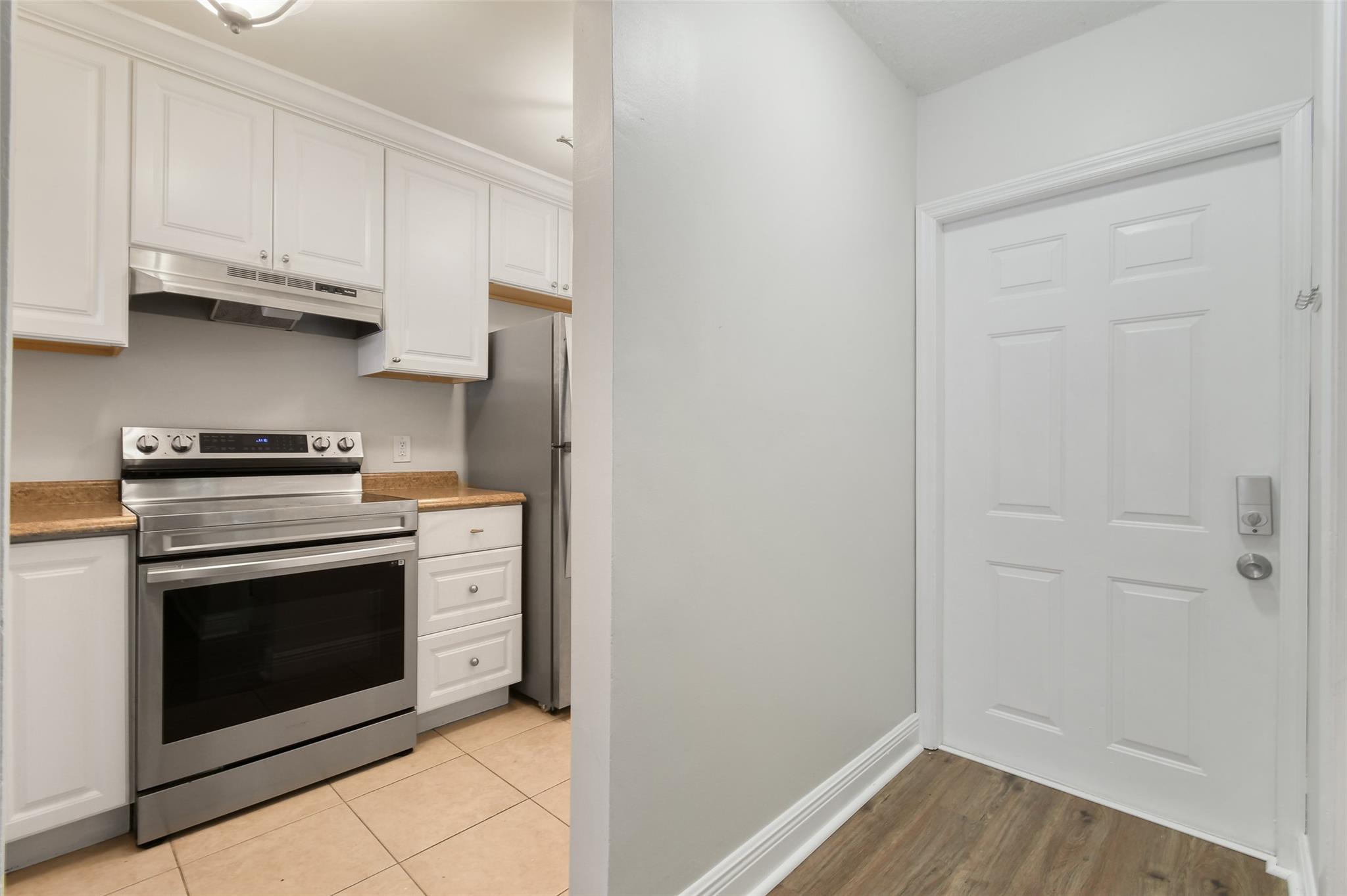 410 N Cypress Dr #11 Tequesta, FL 33469