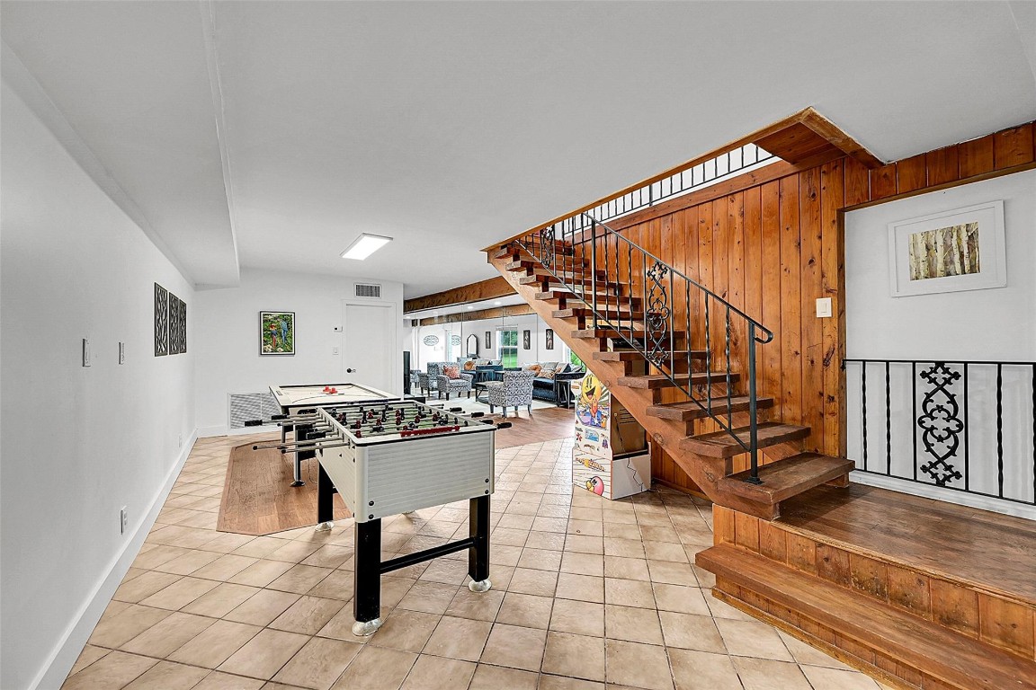 1201 N Old Hiatus Rd Plantation, FL 33323