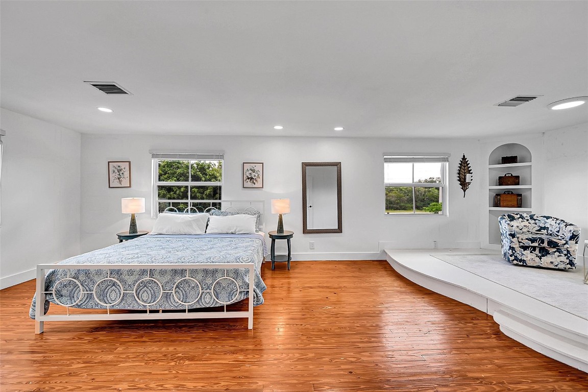 1201 N Old Hiatus Rd Plantation, FL 33323