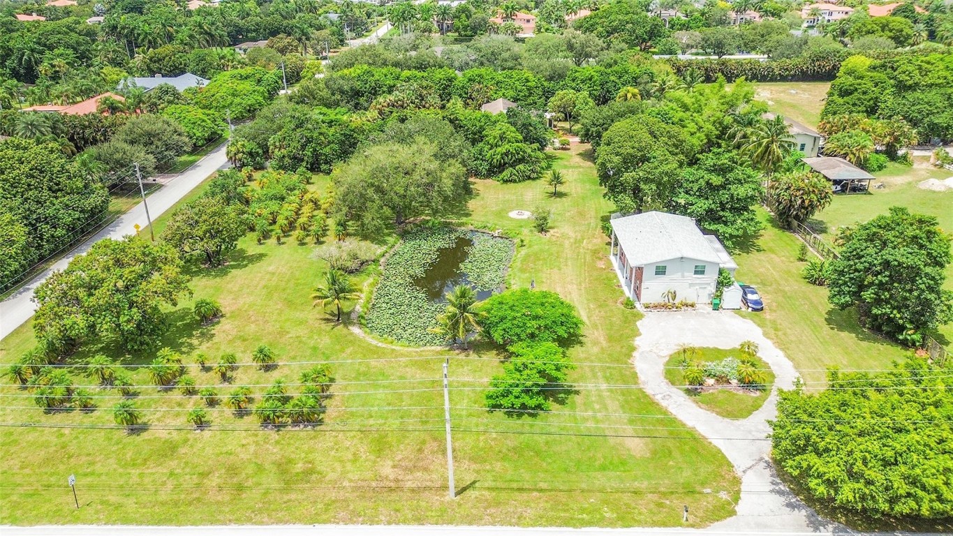 1201 N Old Hiatus Rd Plantation, FL 33323