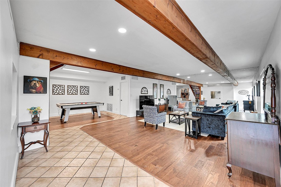 1201 N Old Hiatus Rd Plantation, FL 33323