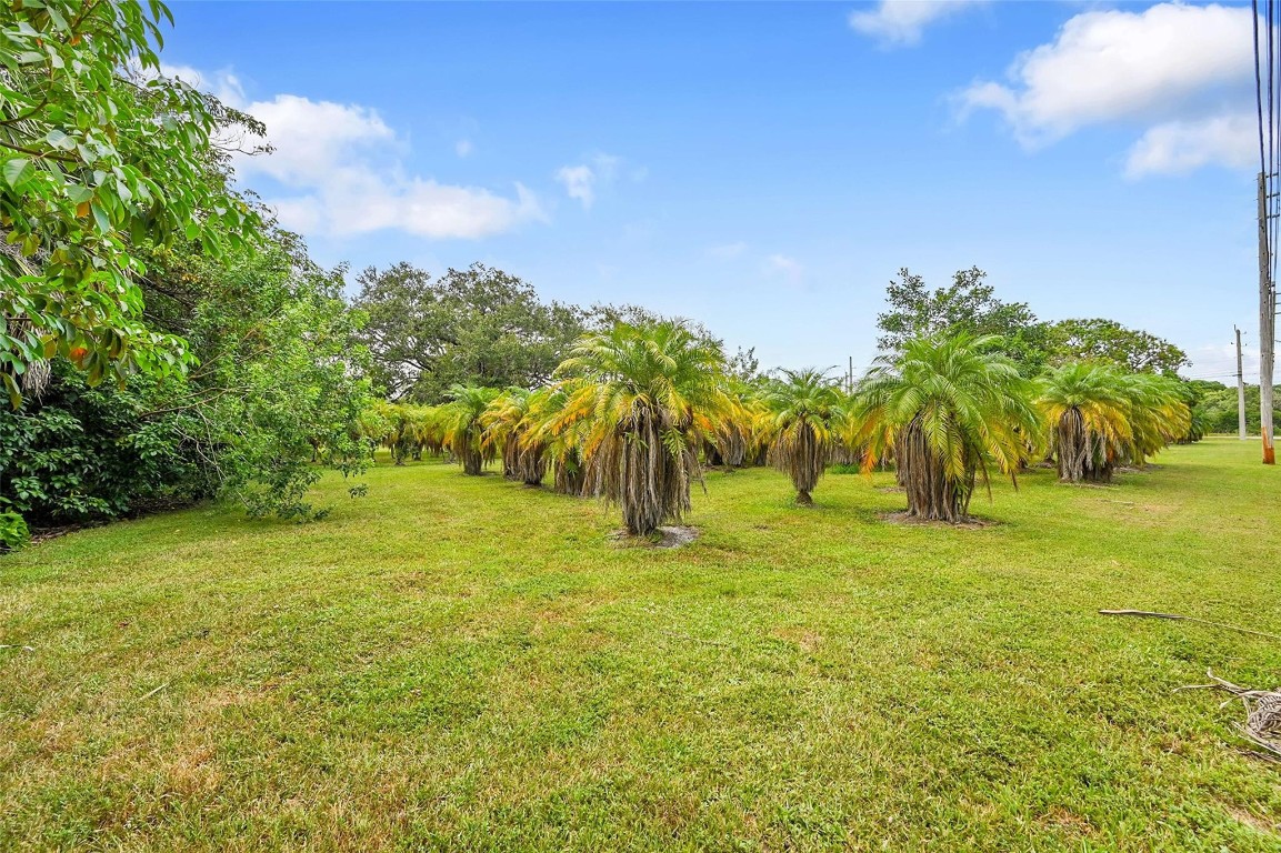 1201 N Old Hiatus Rd Plantation, FL 33323