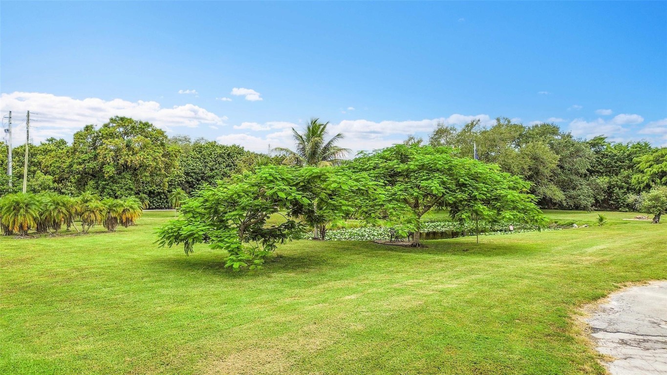 1201 N Old Hiatus Rd Plantation, FL 33323