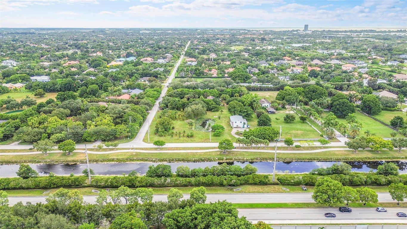 1201 N Old Hiatus Rd Plantation, FL 33323