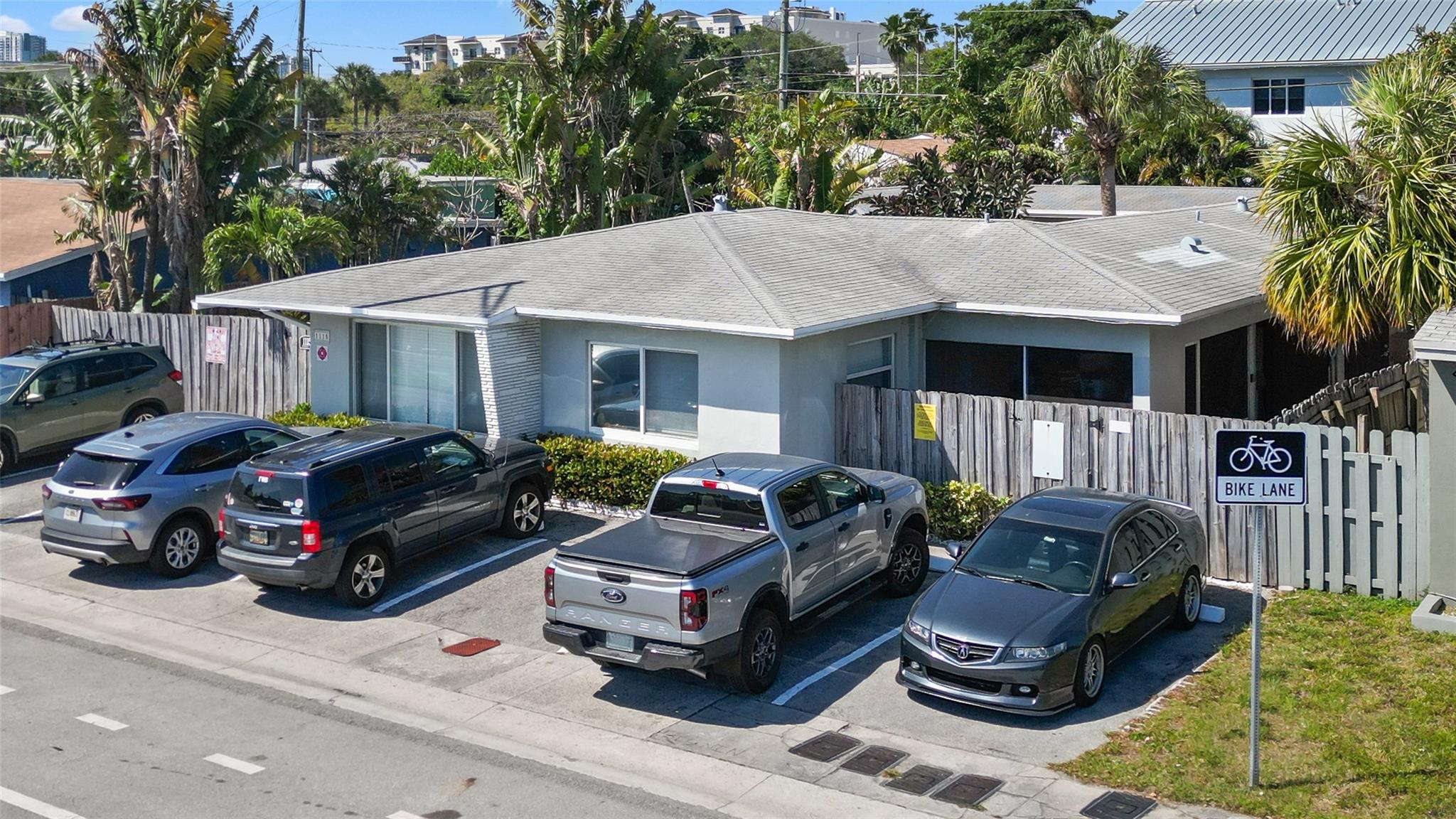 1115 NE 15th Ave Fort Lauderdale, FL 33304