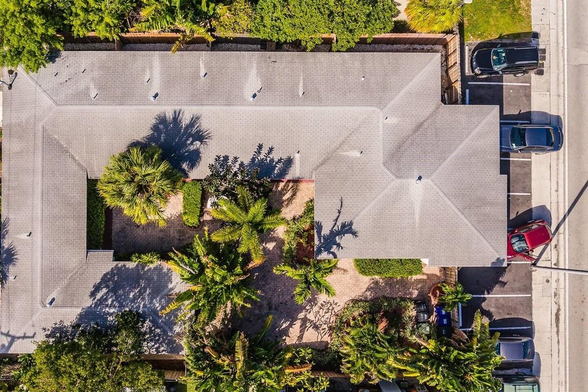 1115 NE 15th Ave Fort Lauderdale, FL 33304