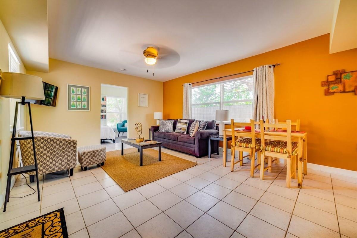 1115 NE 15th Ave Fort Lauderdale, FL 33304