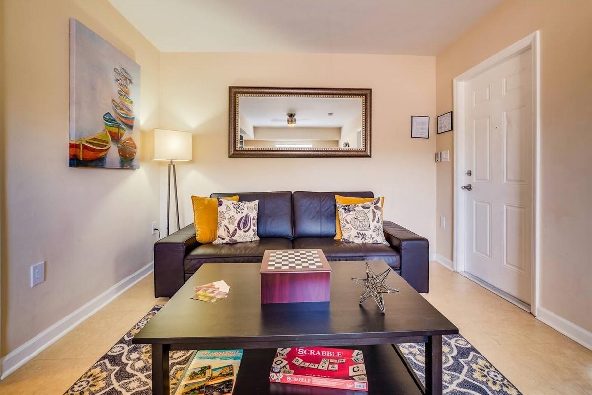 1115 NE 15th Ave Fort Lauderdale, FL 33304