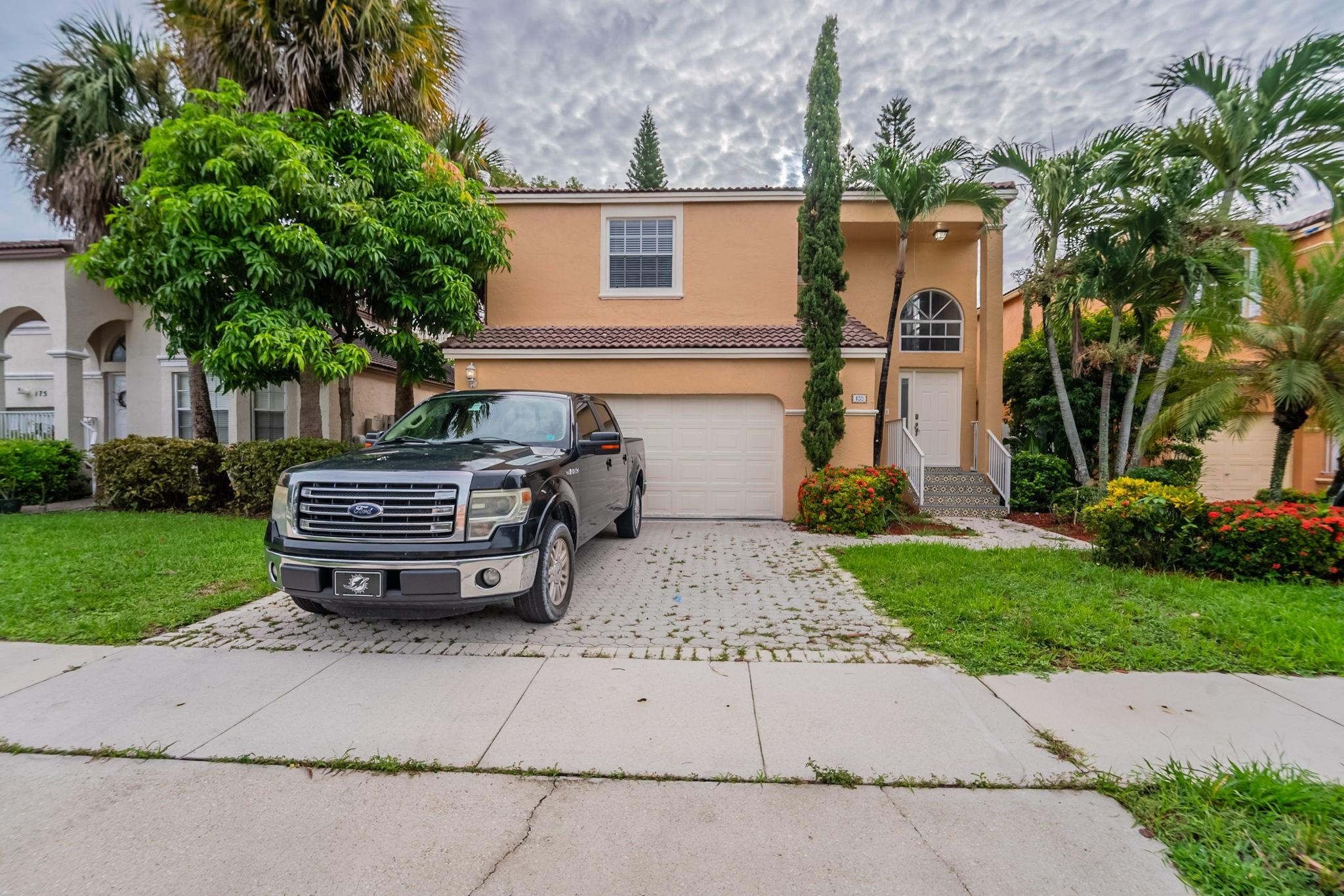 159 NW 152nd Ln