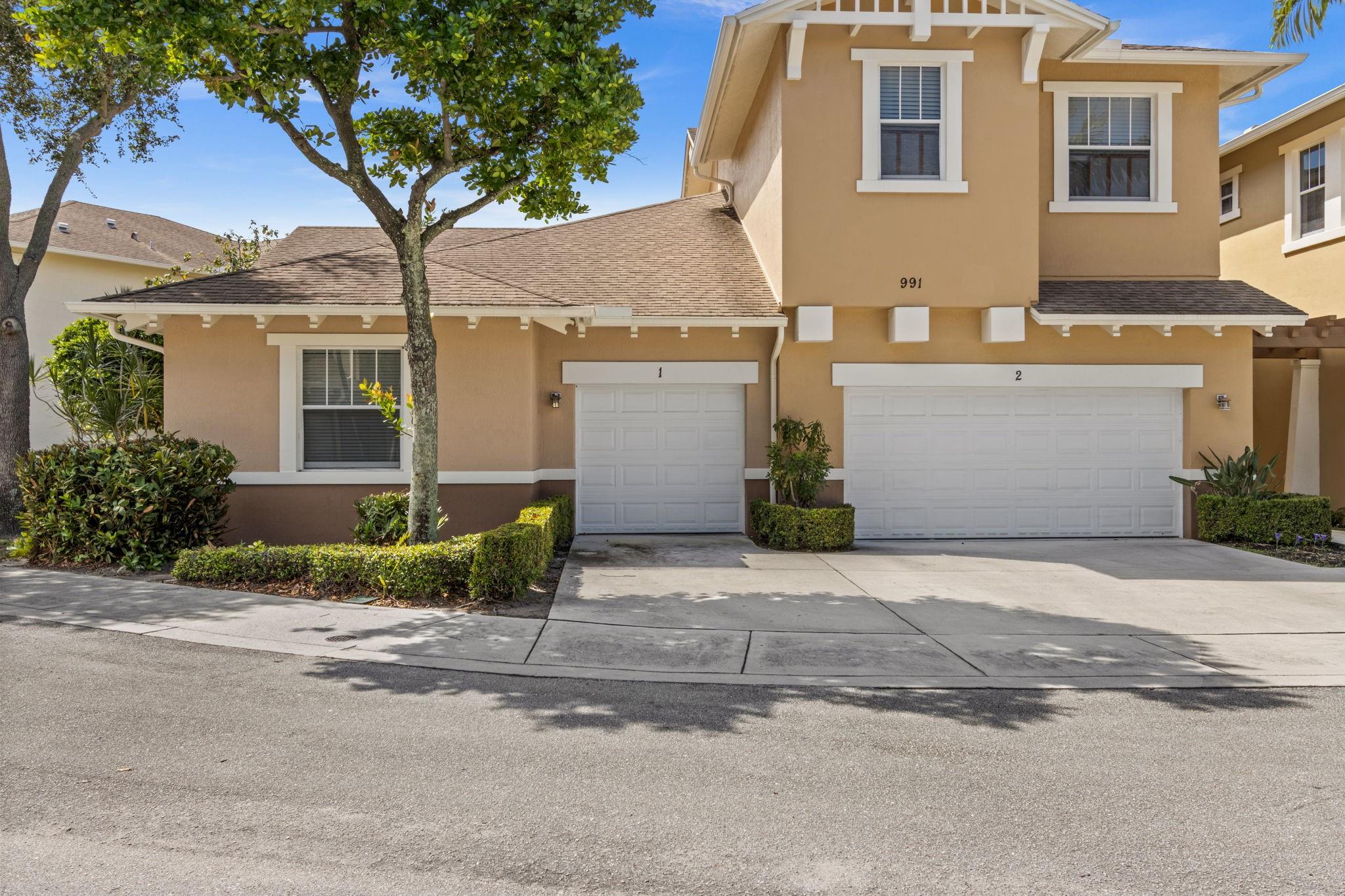991 Marina Del Ray Ln