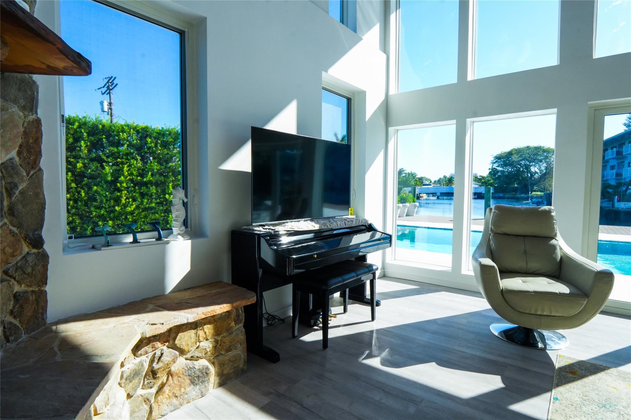 600 N Victoria Ter Fort Lauderdale, FL 33304