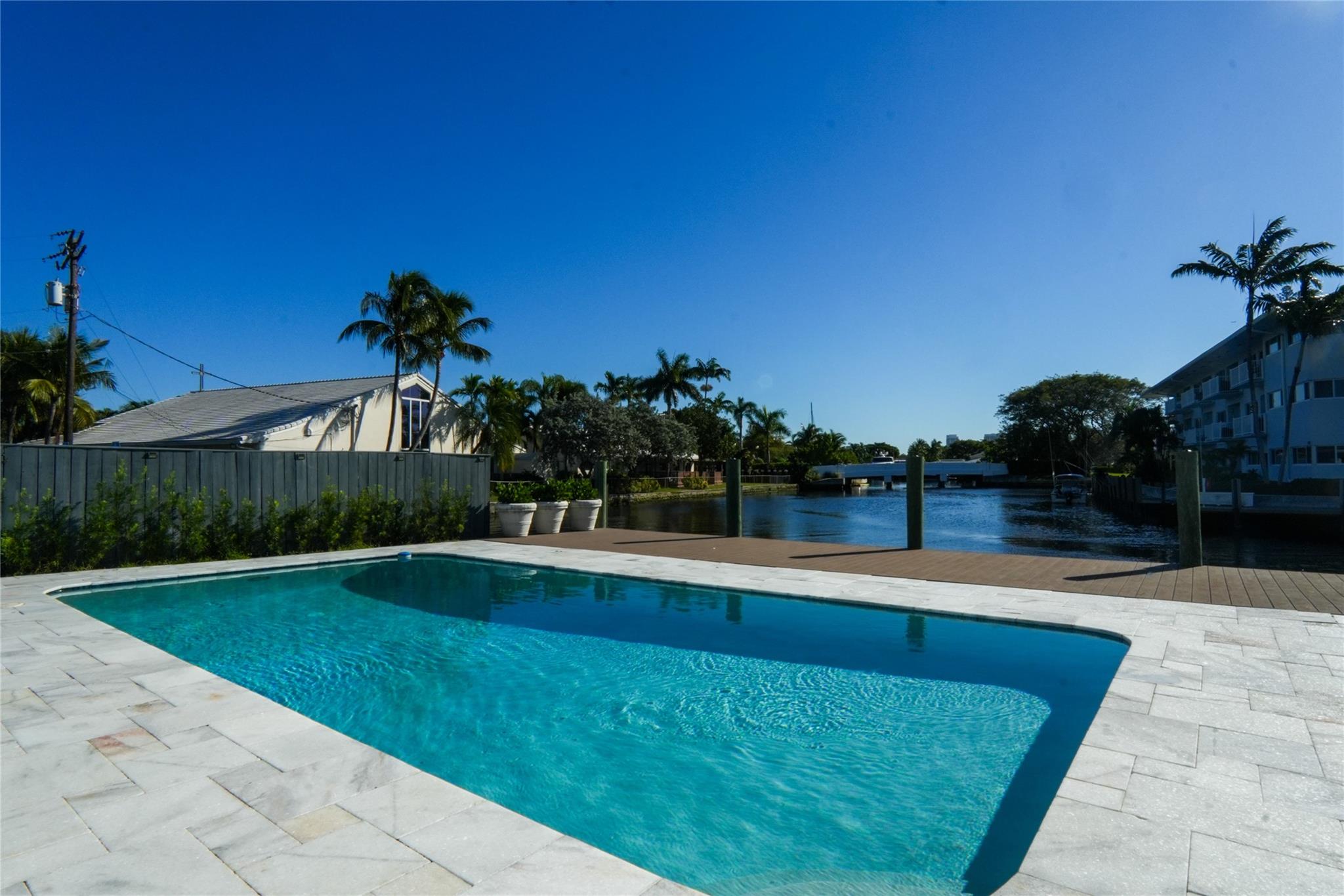 600 N Victoria Ter Fort Lauderdale, FL 33304