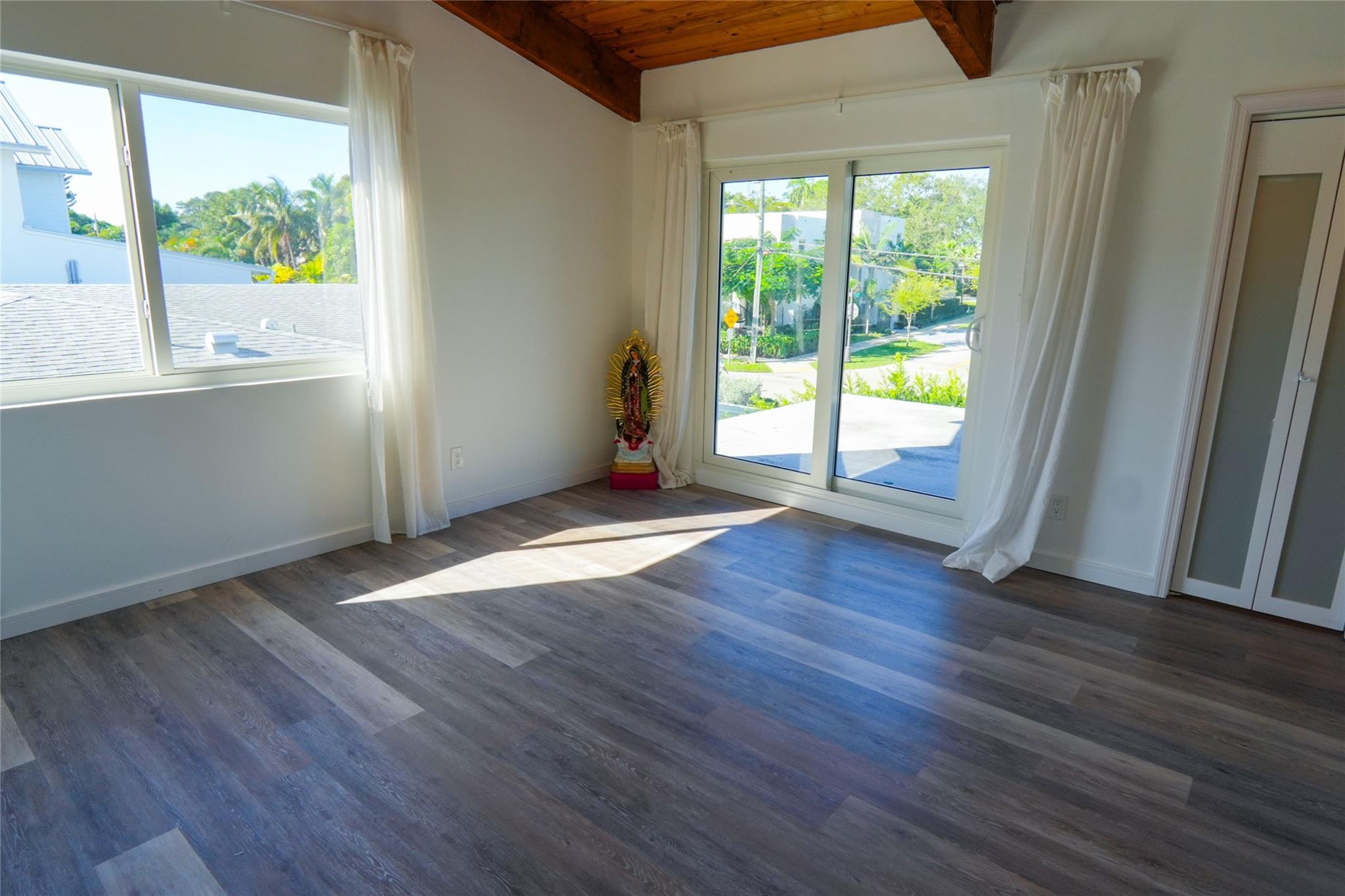 600 N Victoria Ter Fort Lauderdale, FL 33304