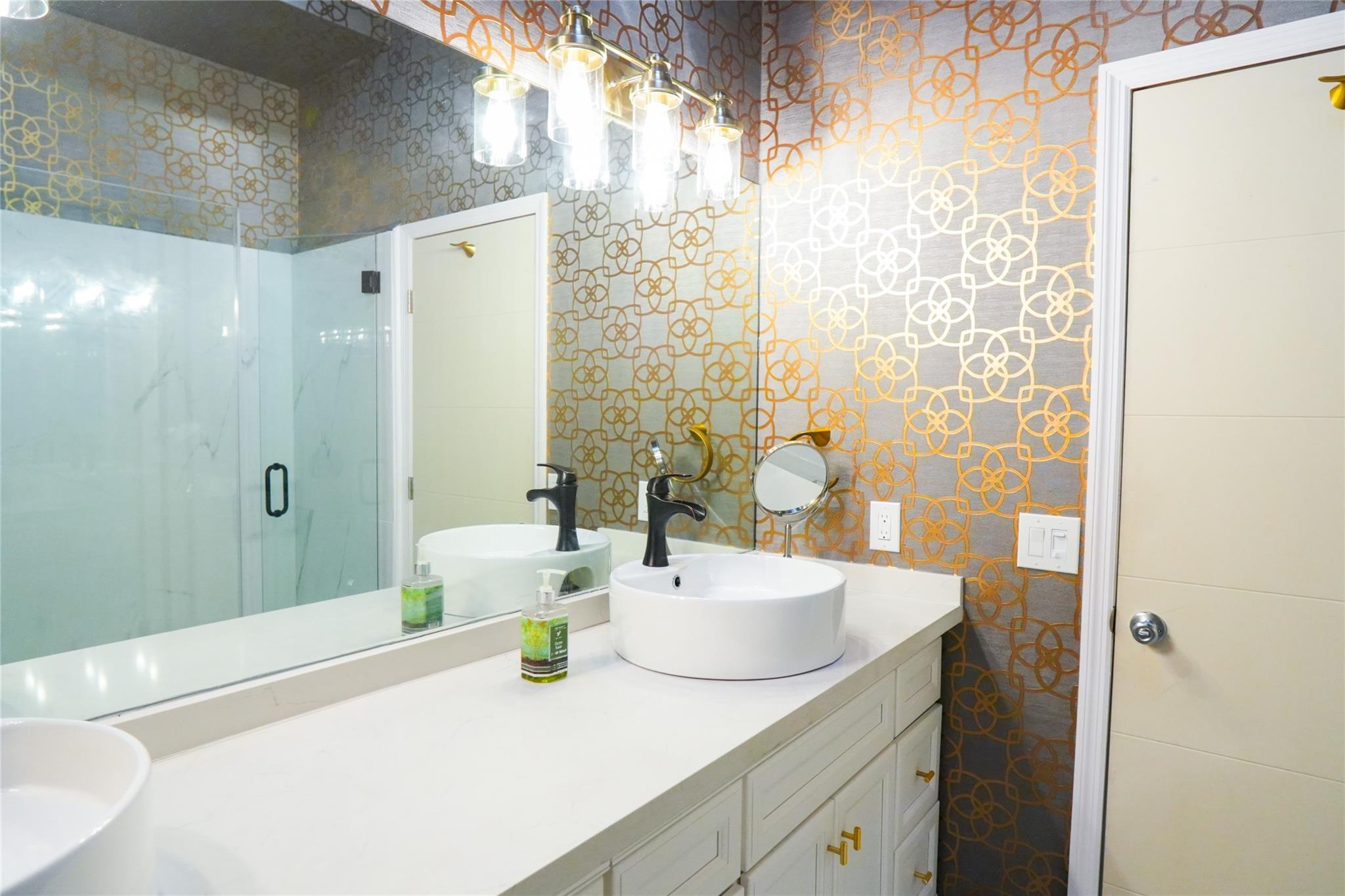 600 N Victoria Ter Fort Lauderdale, FL 33304