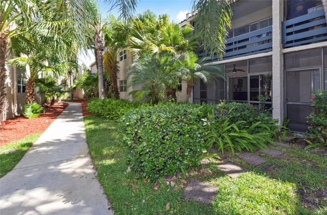 5276 NE 6th Ave #f19 Oakland Park, FL 33334