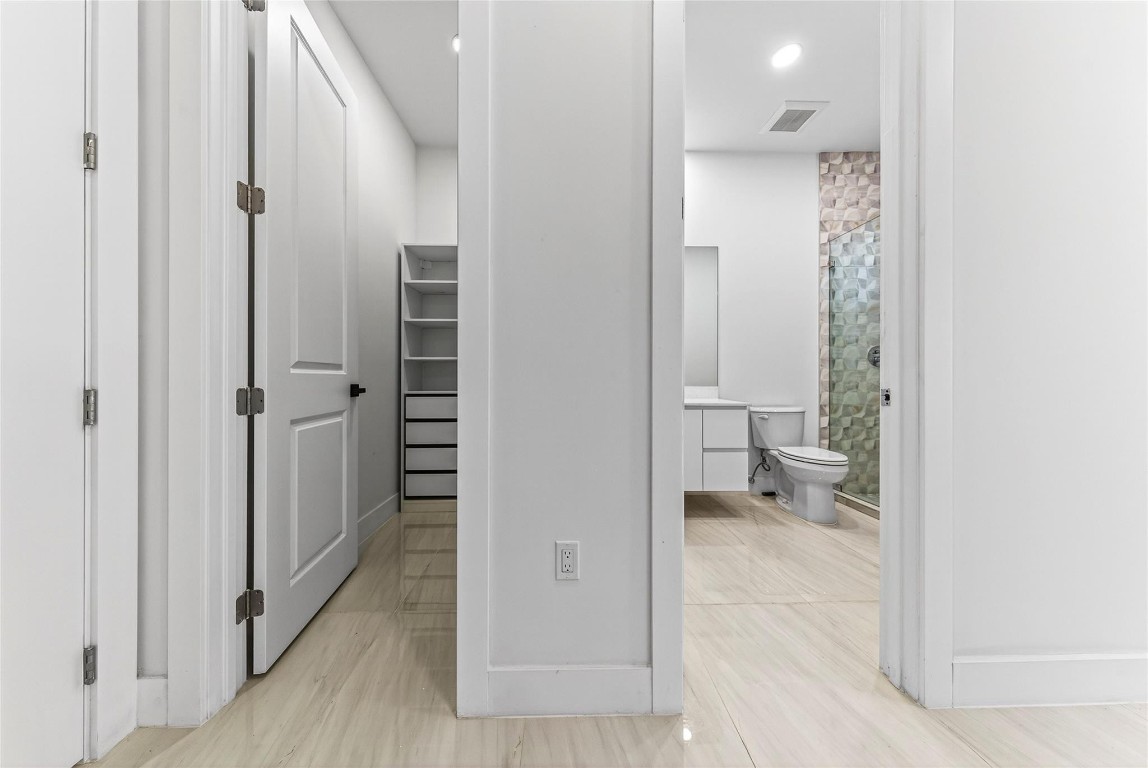 1408 NE 5th #1408A Fort Lauderdale, FL 33301