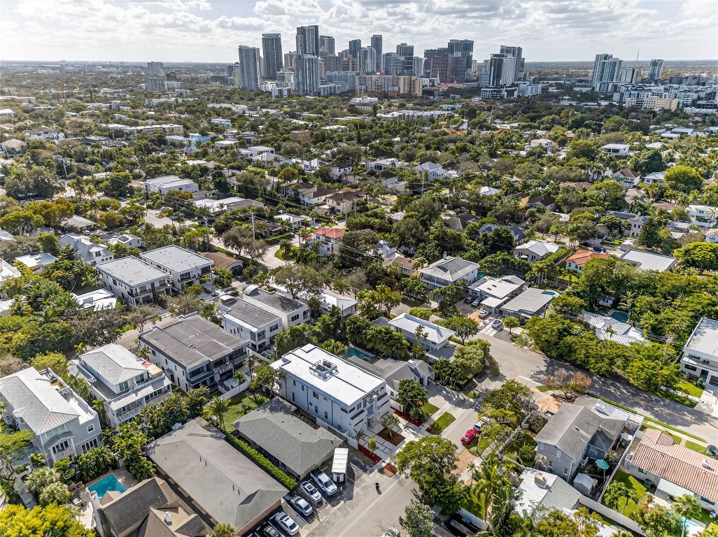 1408 NE 5th #1408A Fort Lauderdale, FL 33301