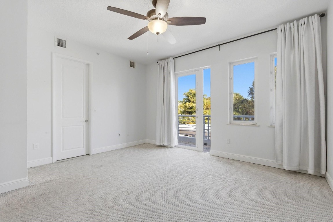 302 NE 8th Fort Lauderdale, FL 33301