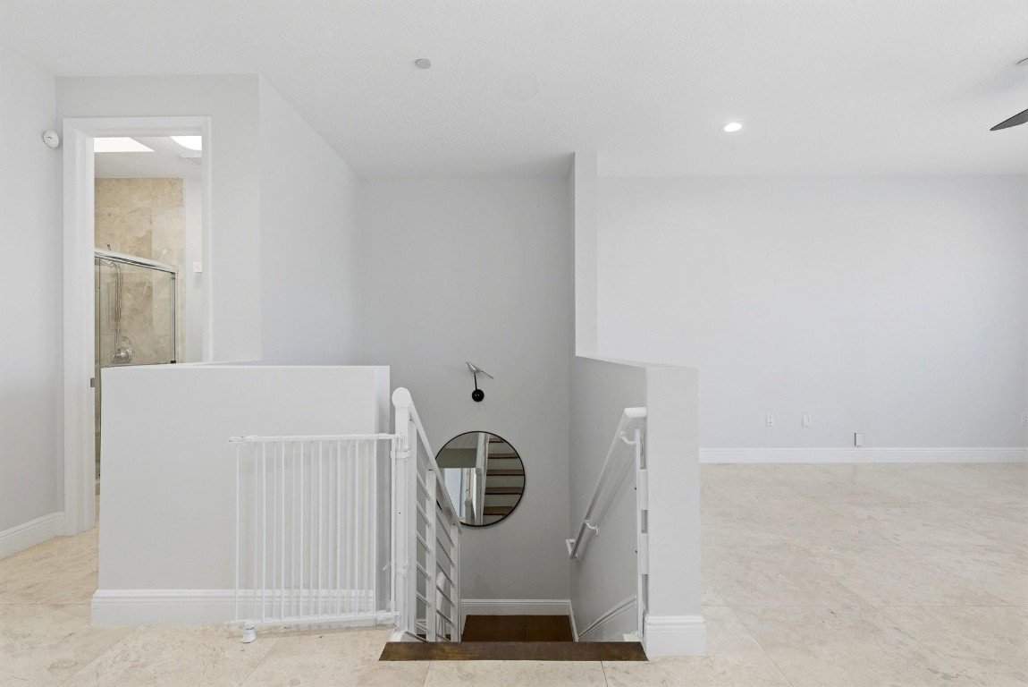 302 NE 8th Fort Lauderdale, FL 33301