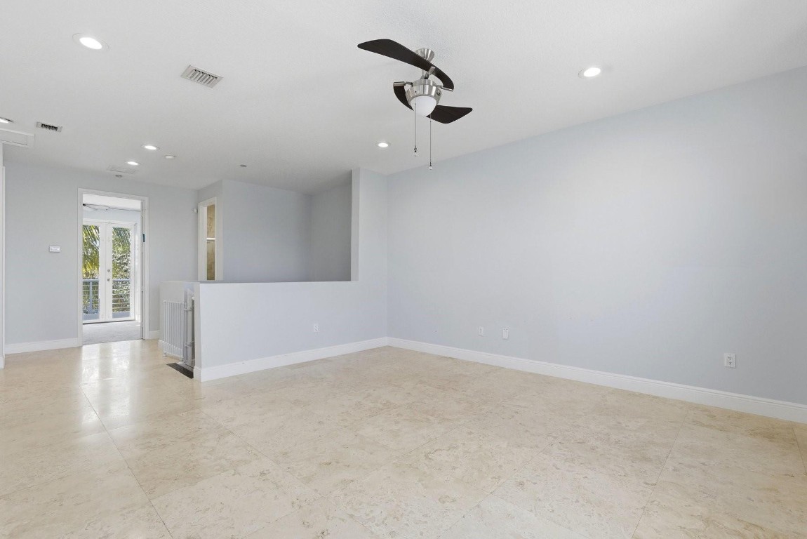 302 NE 8th Fort Lauderdale, FL 33301