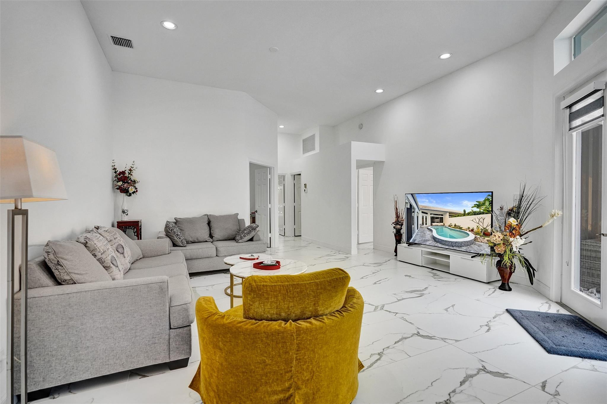 3671 Mykonos Boca Raton, FL 33487