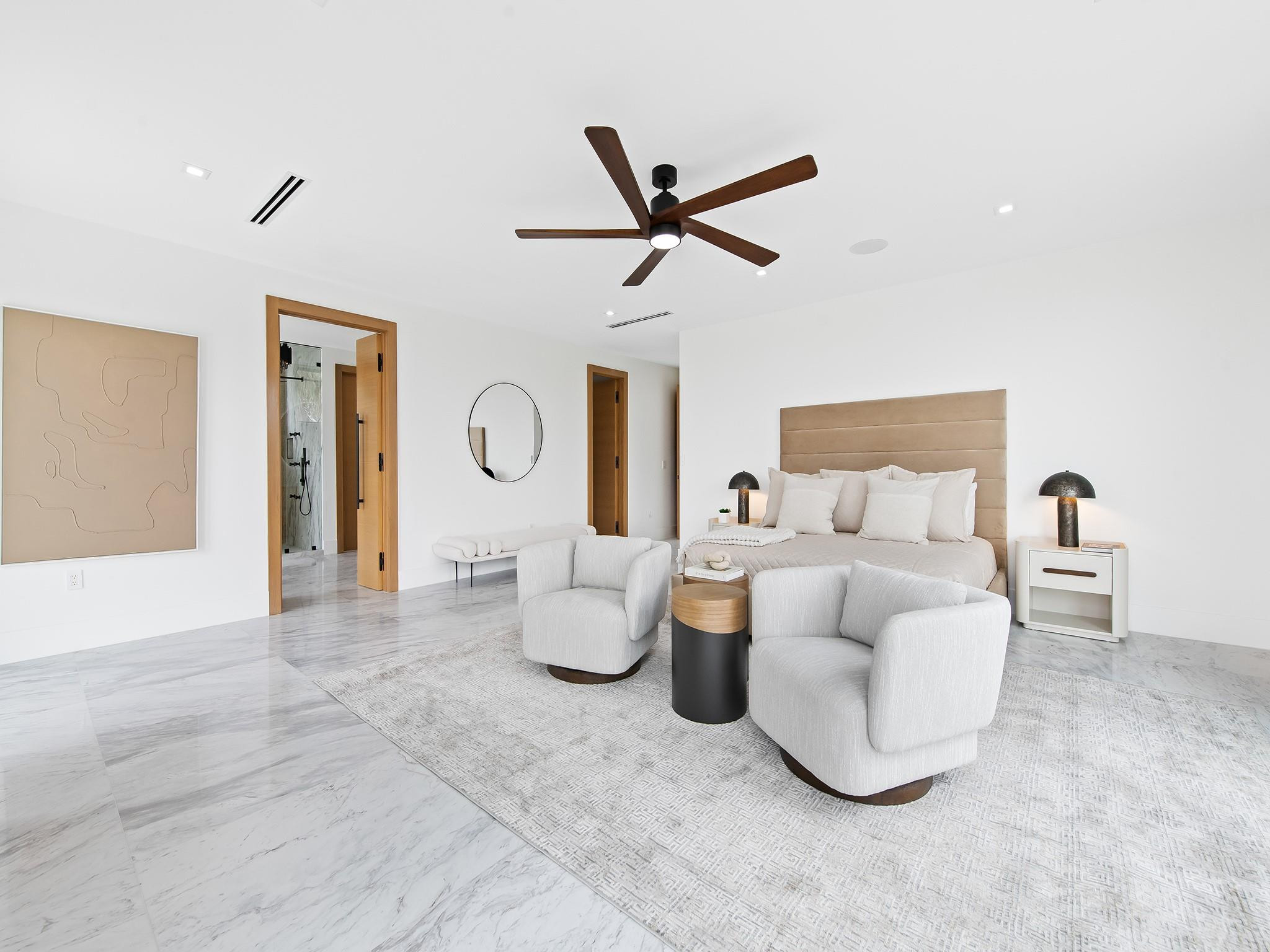 111 Fiesta Fort Lauderdale, FL 33301