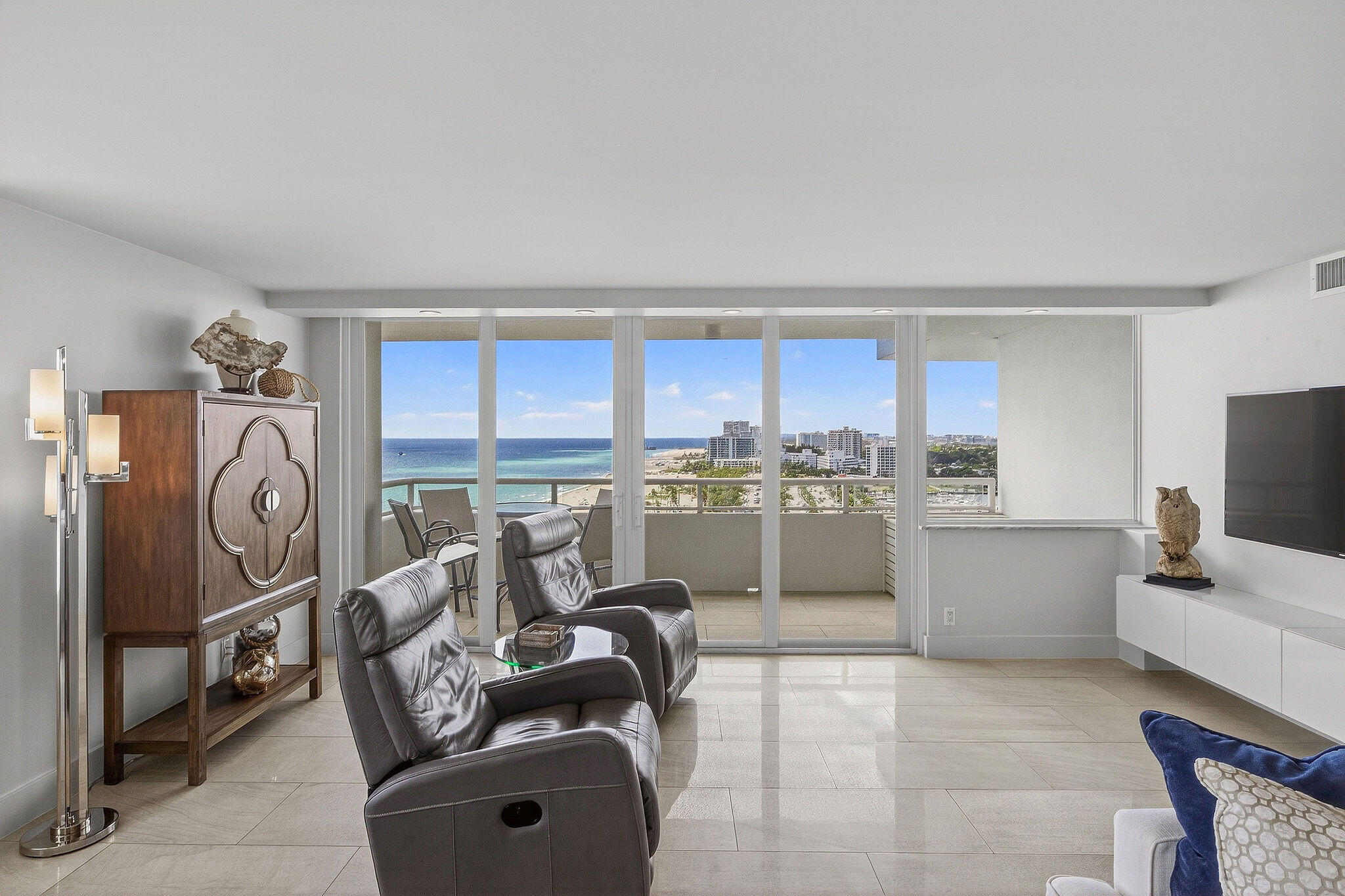 545 S Fort Lauderdale Bch #1702 Fort Lauderdale, FL 33316