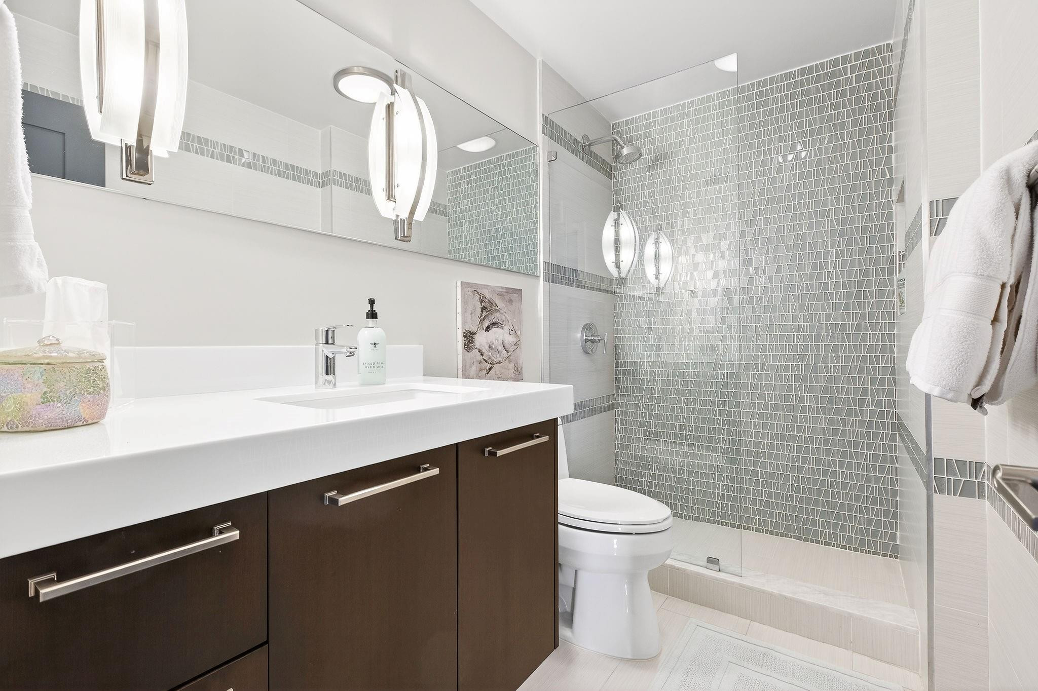 545 S Fort Lauderdale Bch #1702 Fort Lauderdale, FL 33316