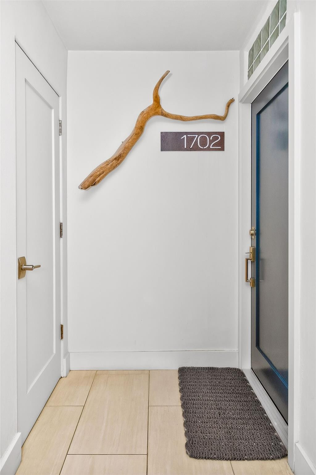 545 S Fort Lauderdale Bch #1702 Fort Lauderdale, FL 33316