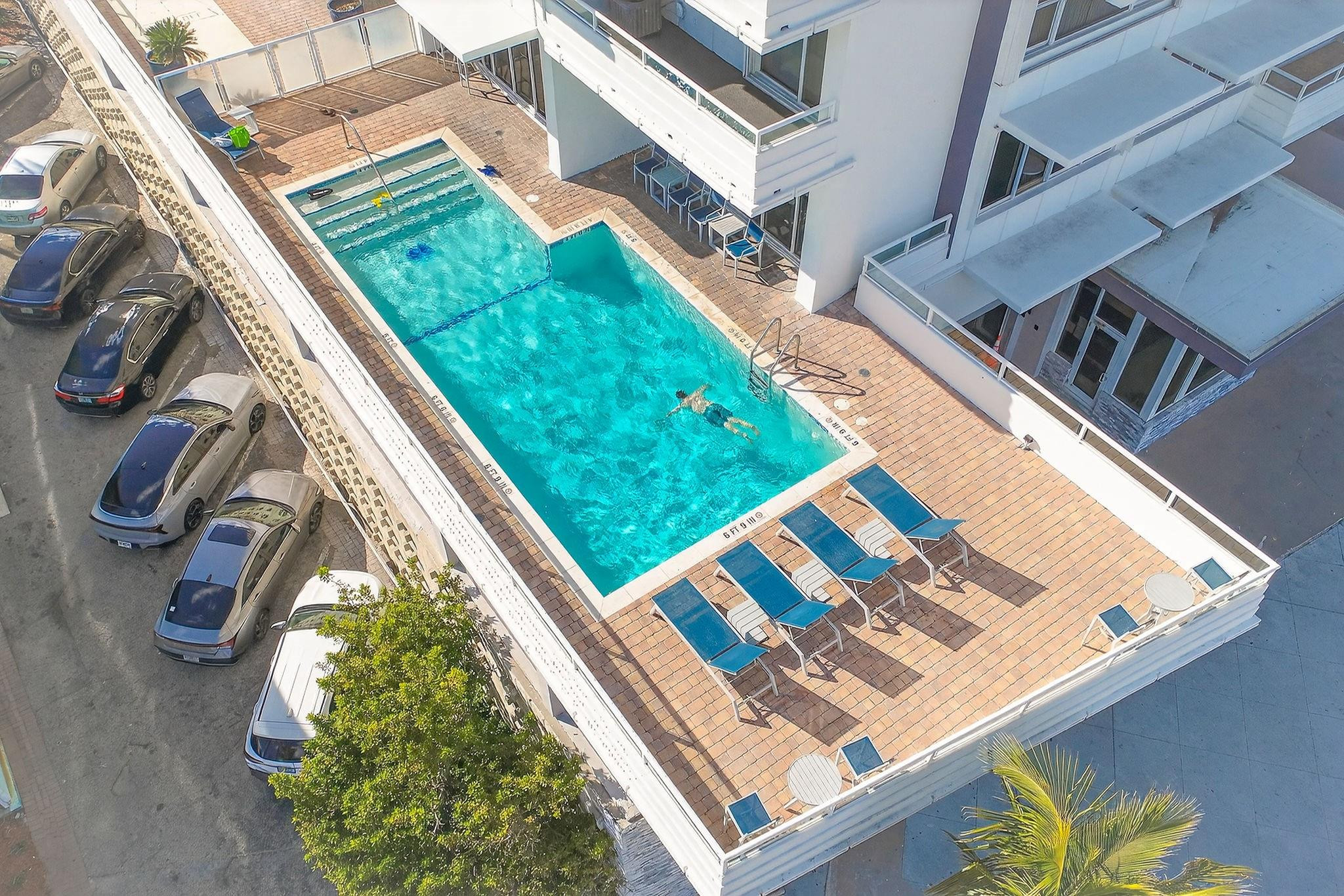 545 S Fort Lauderdale Bch #1702 Fort Lauderdale, FL 33316