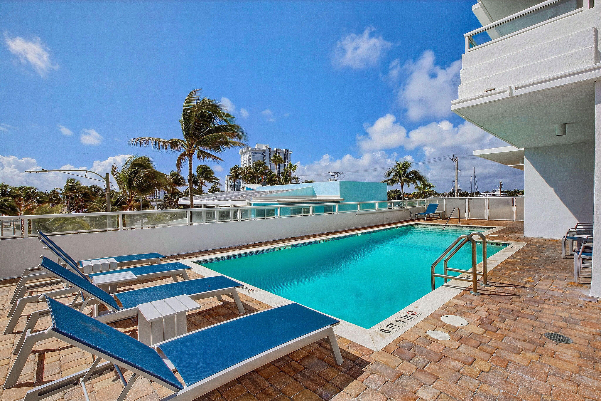 545 S Fort Lauderdale Bch #1702 Fort Lauderdale, FL 33316