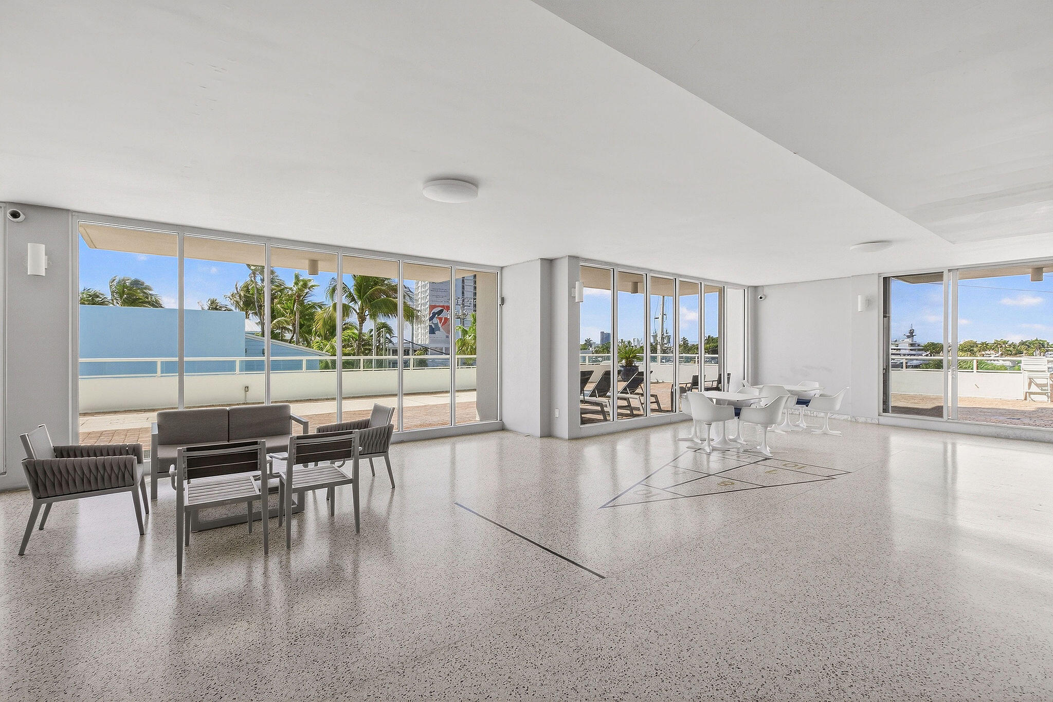 545 S Fort Lauderdale Bch #1702 Fort Lauderdale, FL 33316