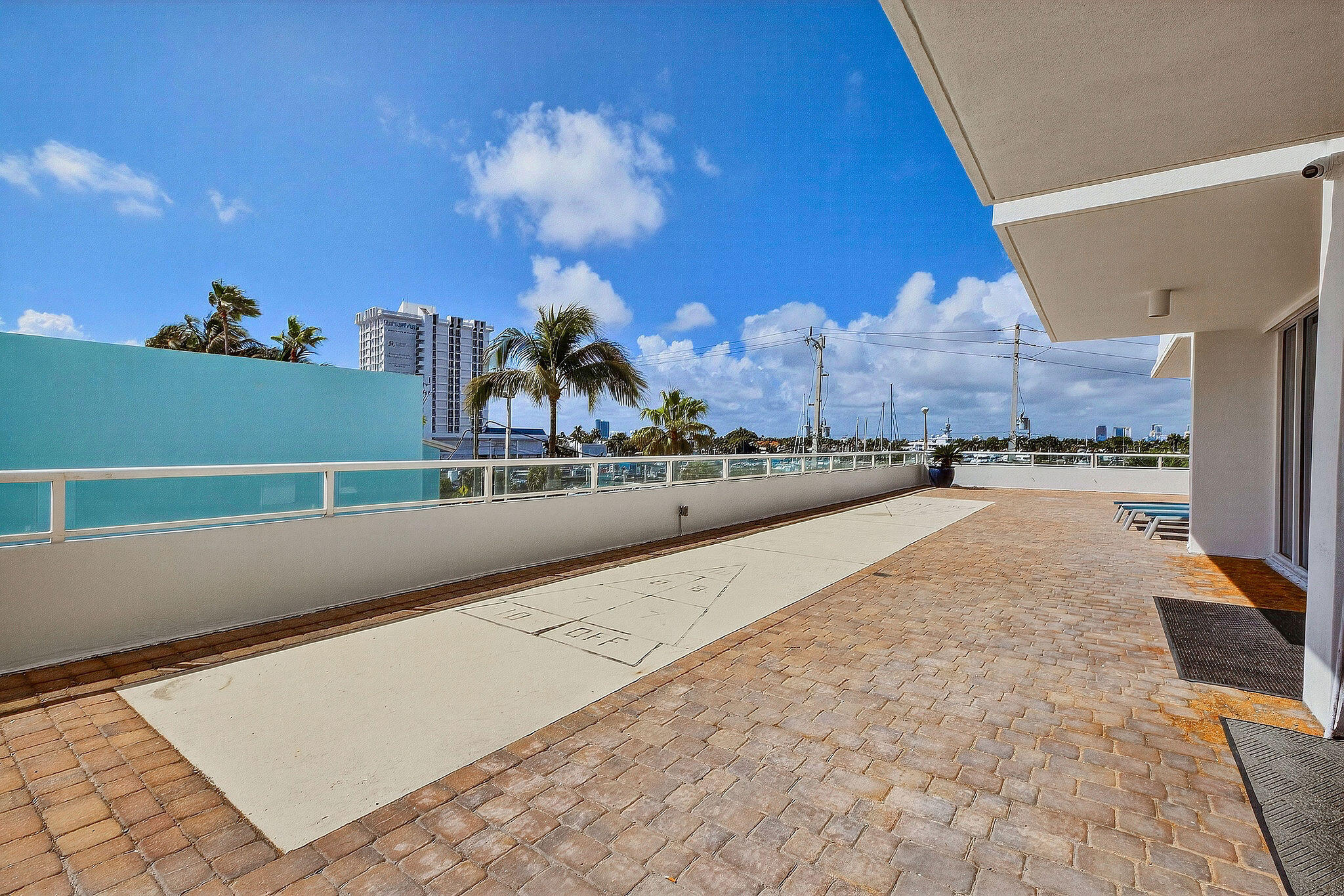 545 S Fort Lauderdale Bch #1702 Fort Lauderdale, FL 33316