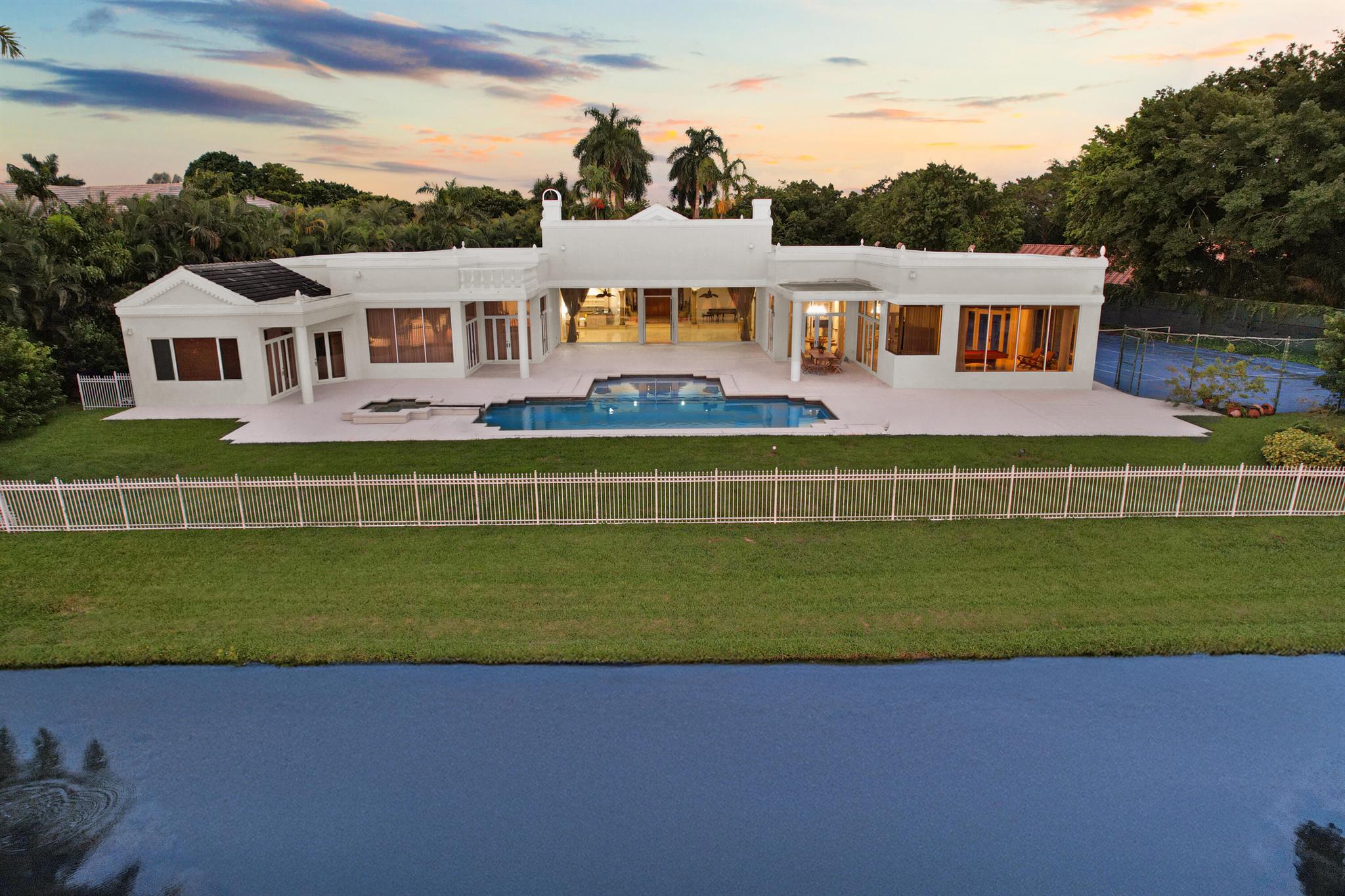 18161 Daybreak Dr Boca Raton, FL 33496