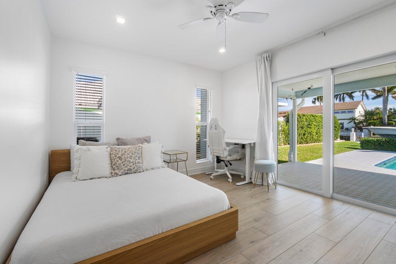 3020 NE 47th St,Lighthouse Point, FL 33064