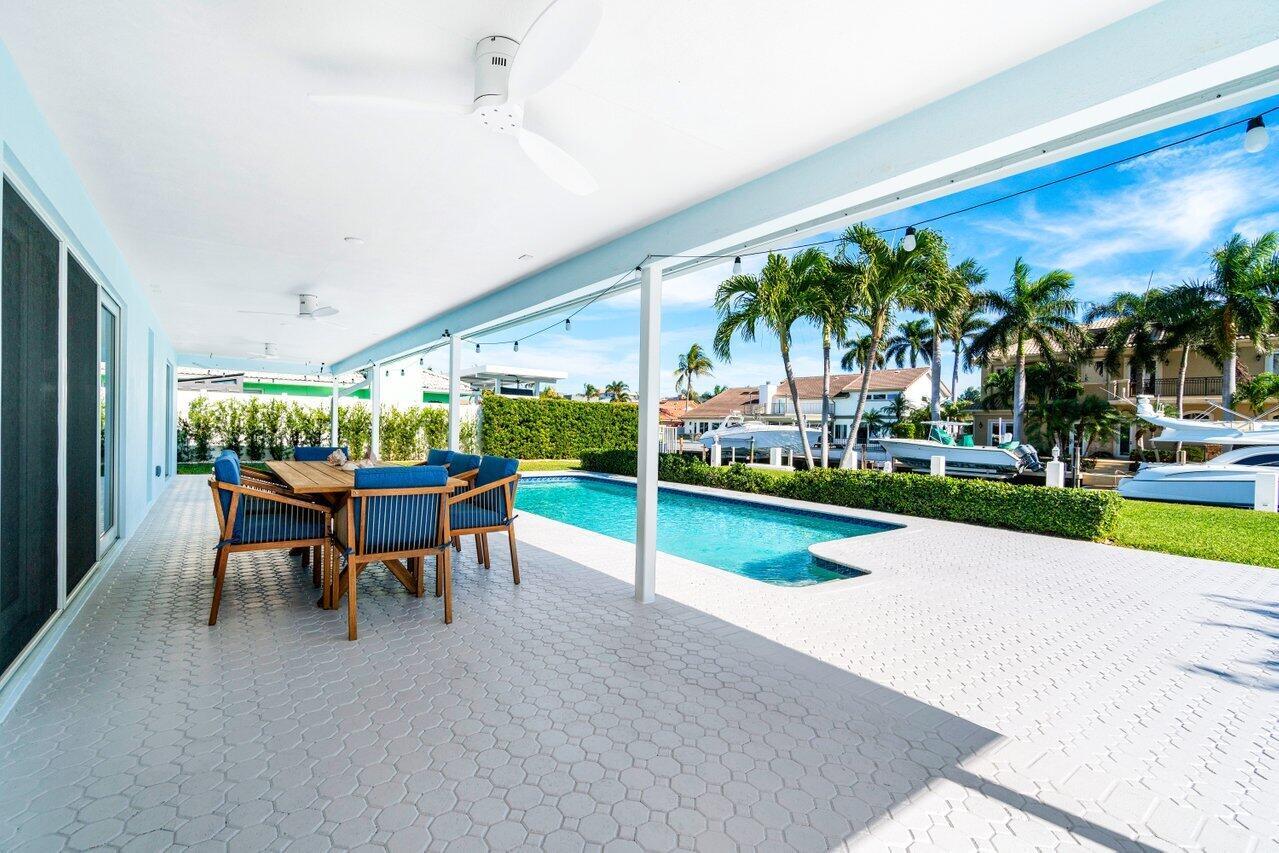 3020 NE 47th St,Lighthouse Point, FL 33064