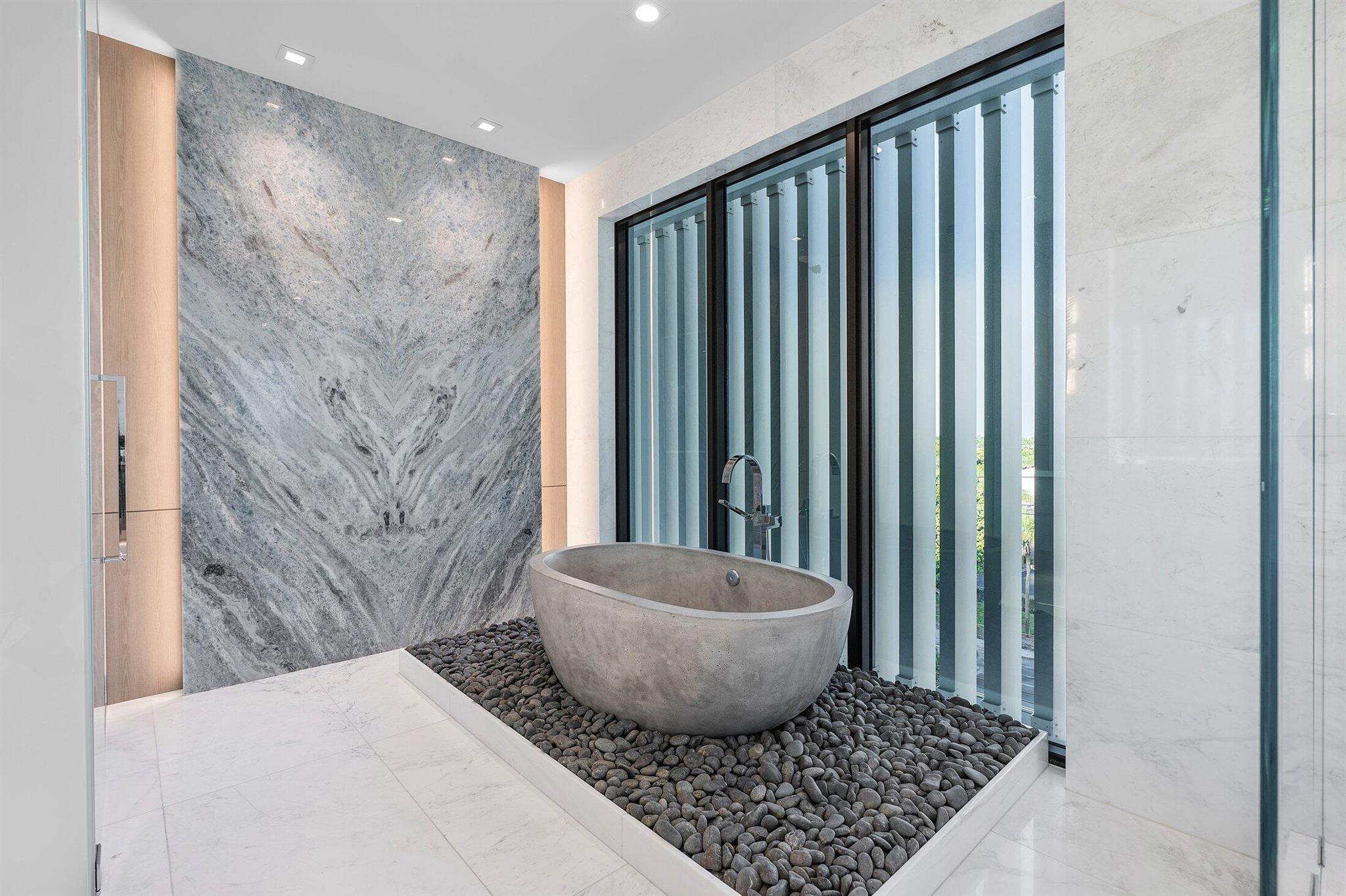 3425 S Ocean Blvd #Ph Highland Beach, FL 33487