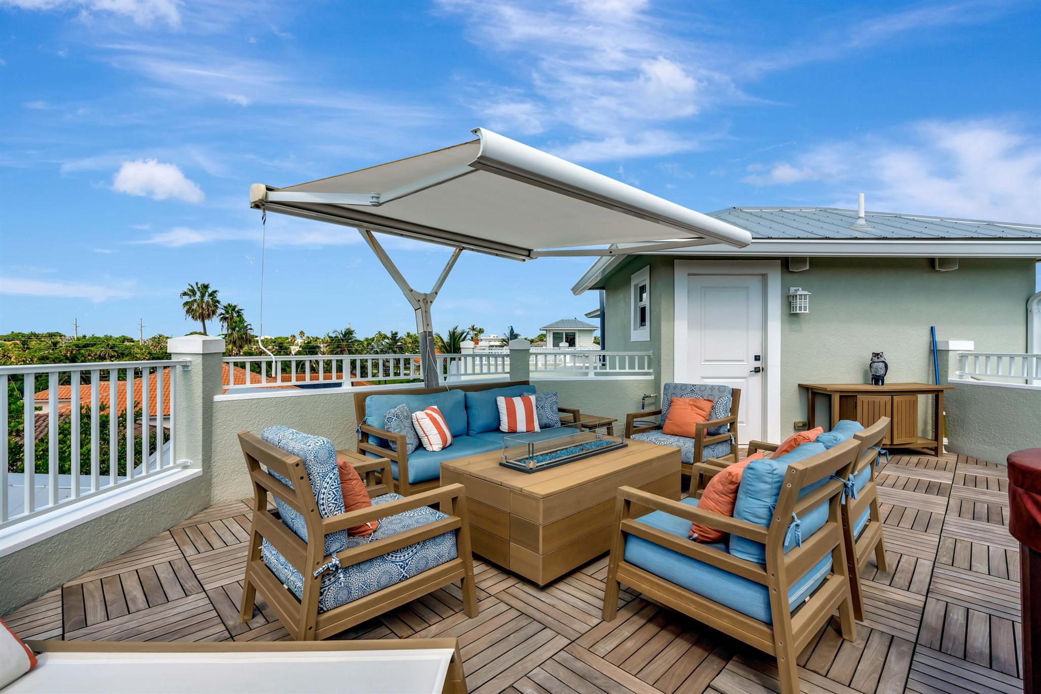 270 Mercury Rd #D Juno Beach, FL 33408