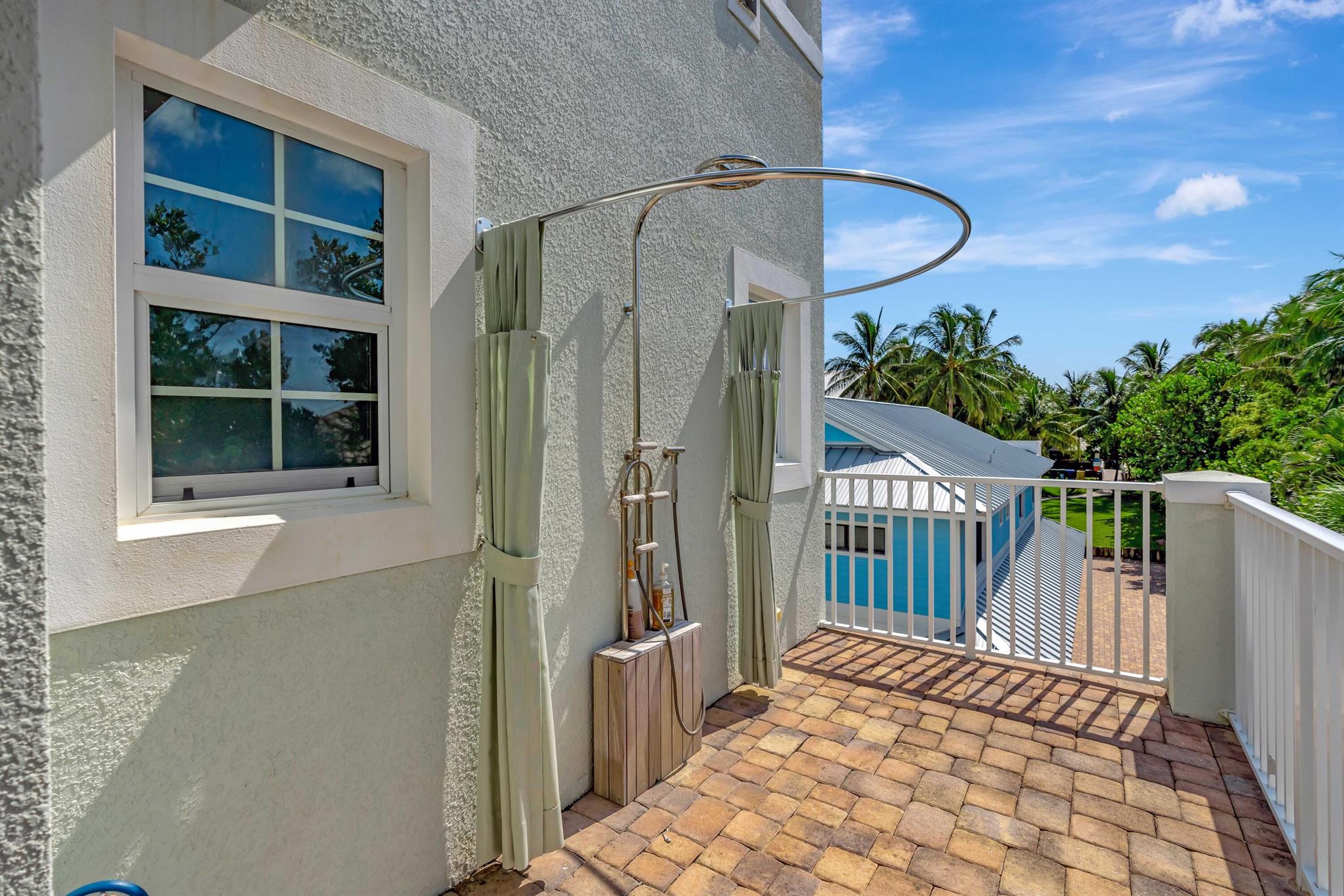 270 Mercury Rd #D Juno Beach, FL 33408