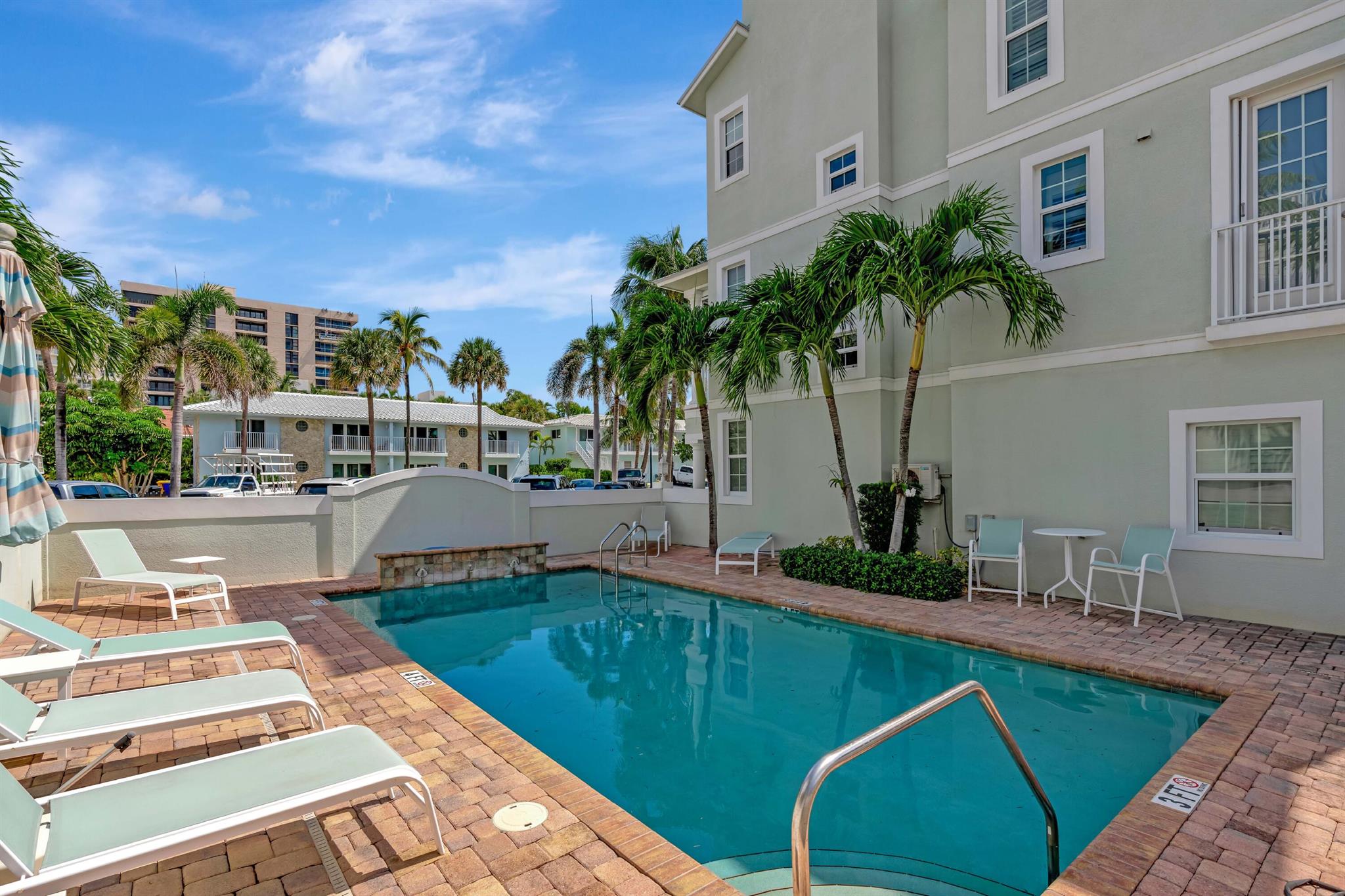 270 Mercury Rd #D Juno Beach, FL 33408