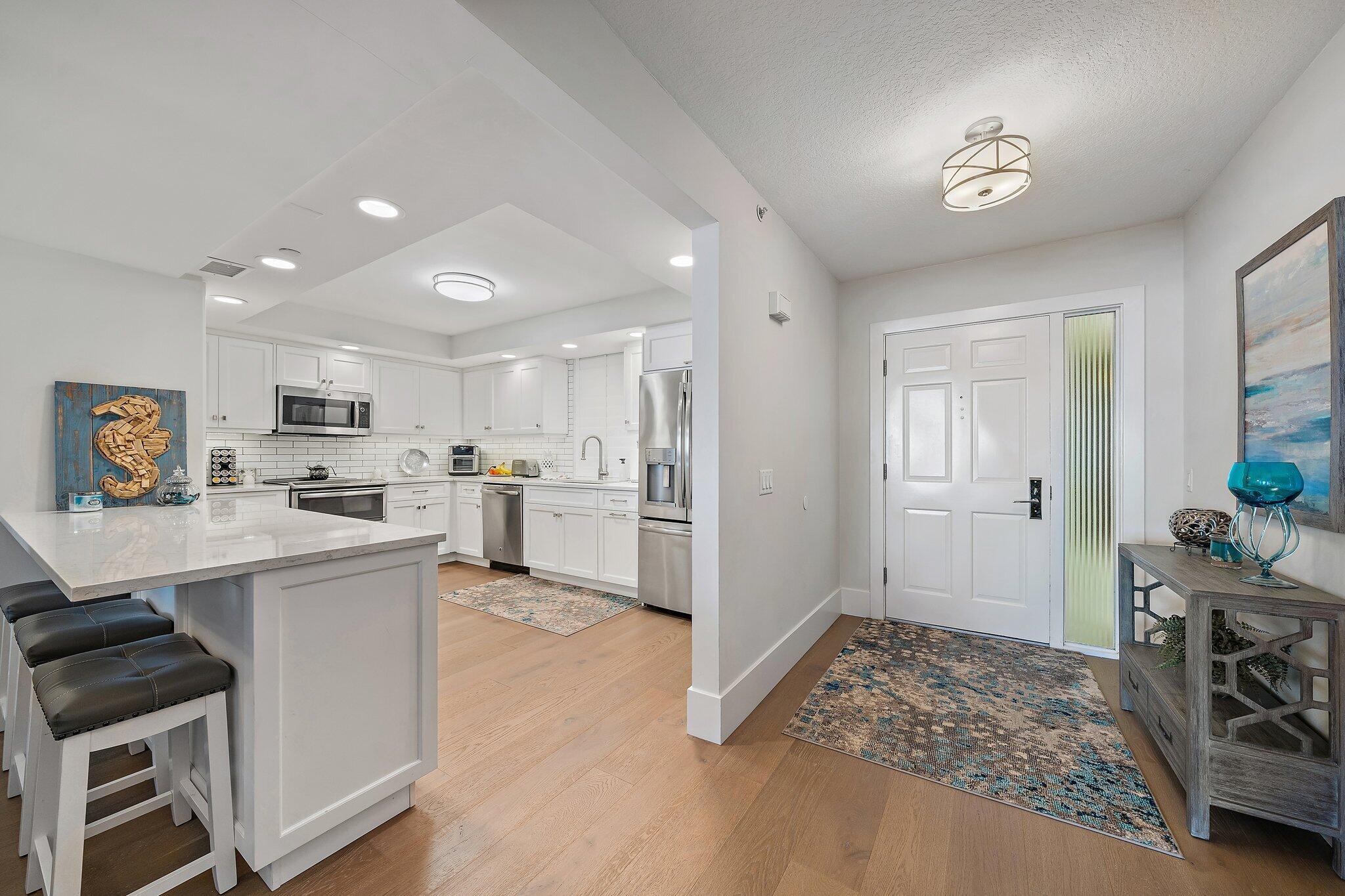 200 Beach Rd #102 Tequesta, FL 33469