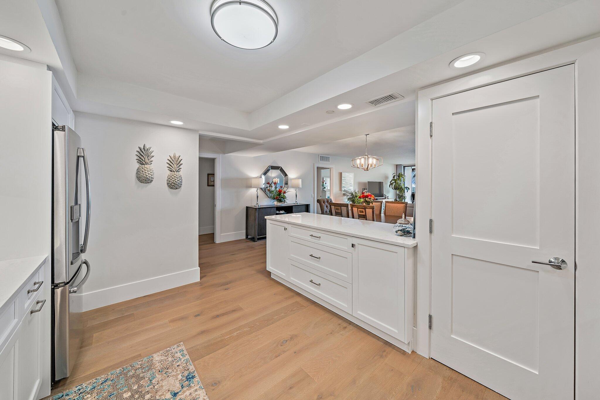 200 Beach Rd #102 Tequesta, FL 33469