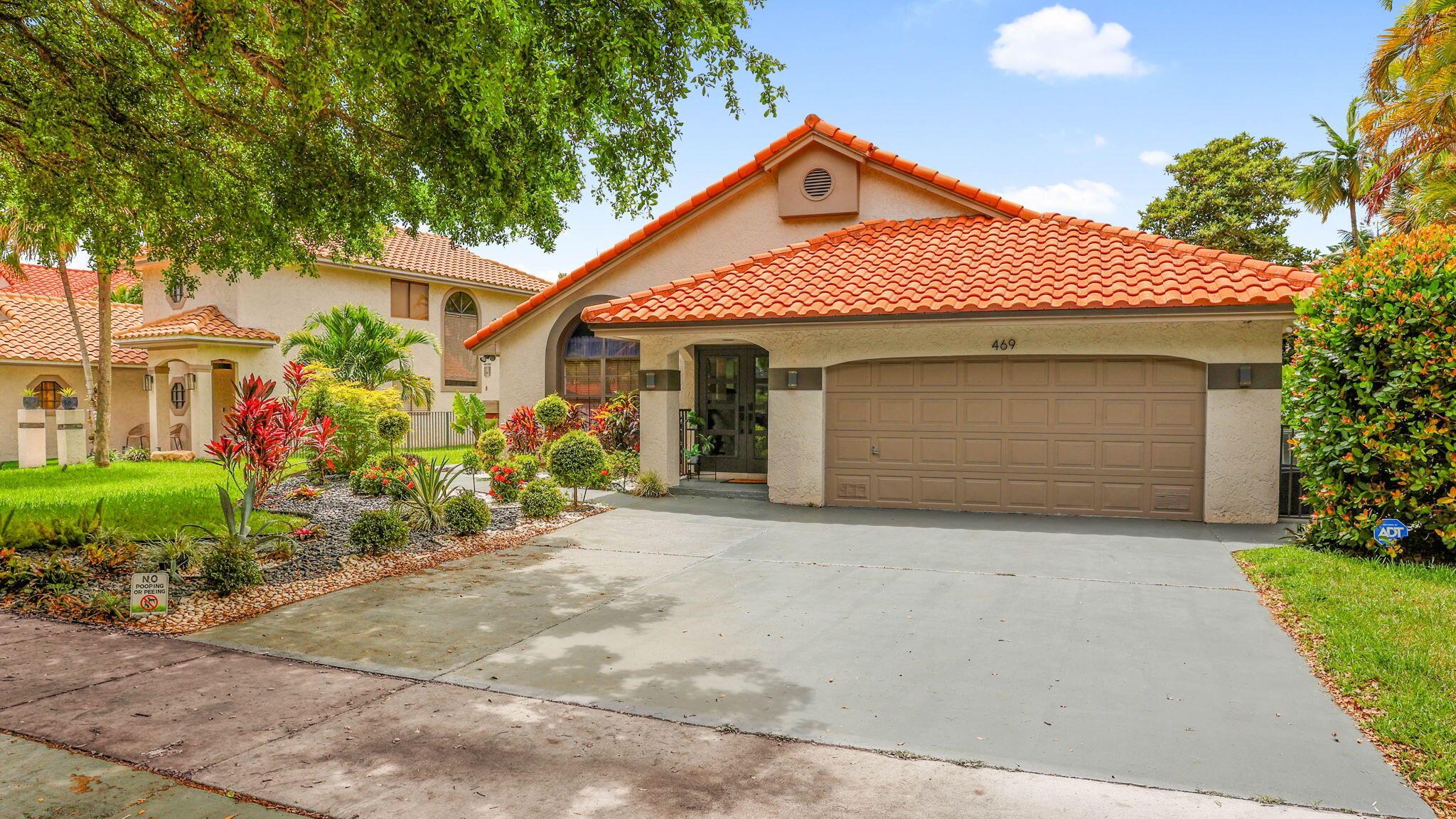469 NW 38th Ave